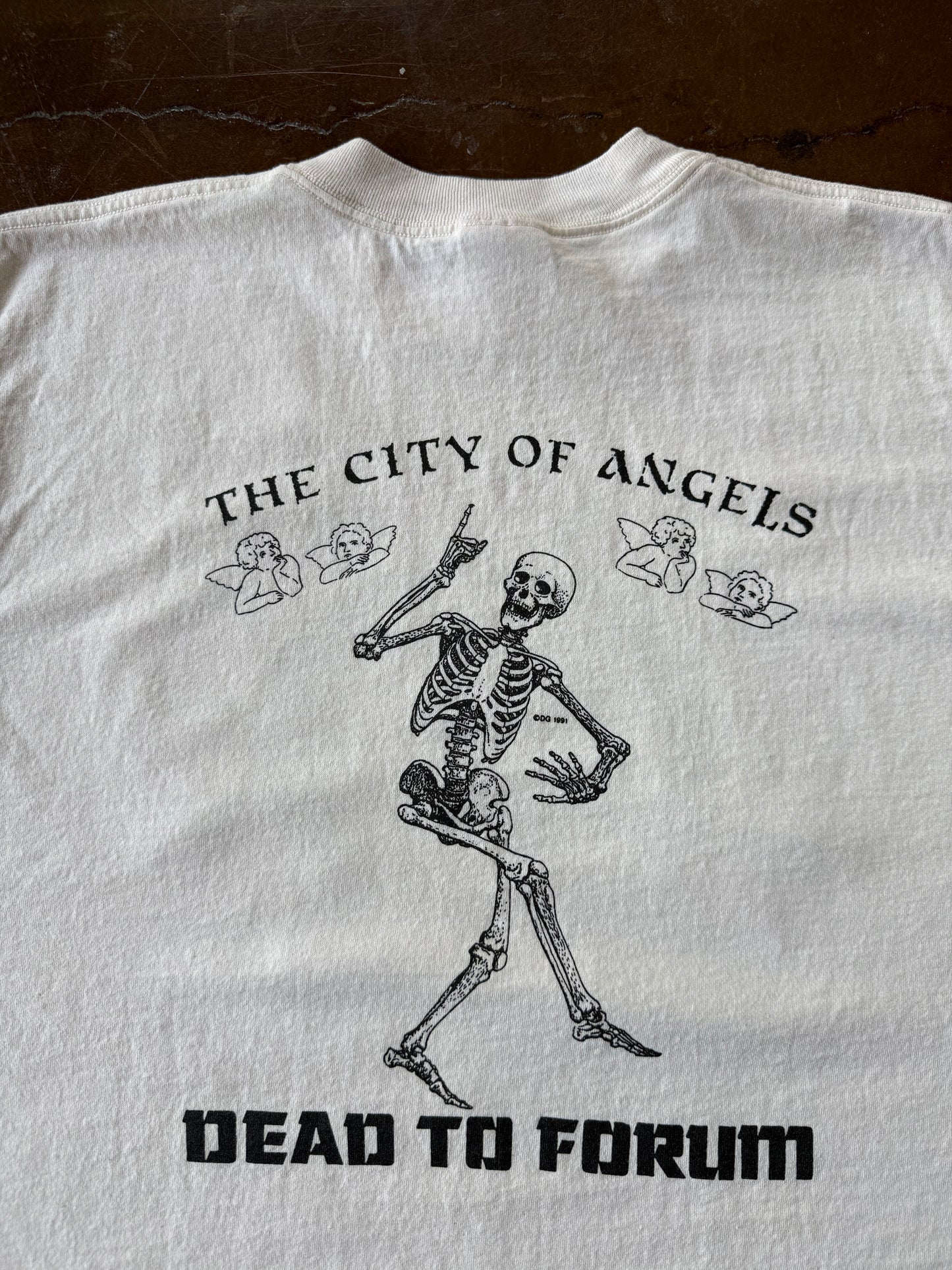 1993 Grateful Dead "city of angels" band shirt (LARGE)