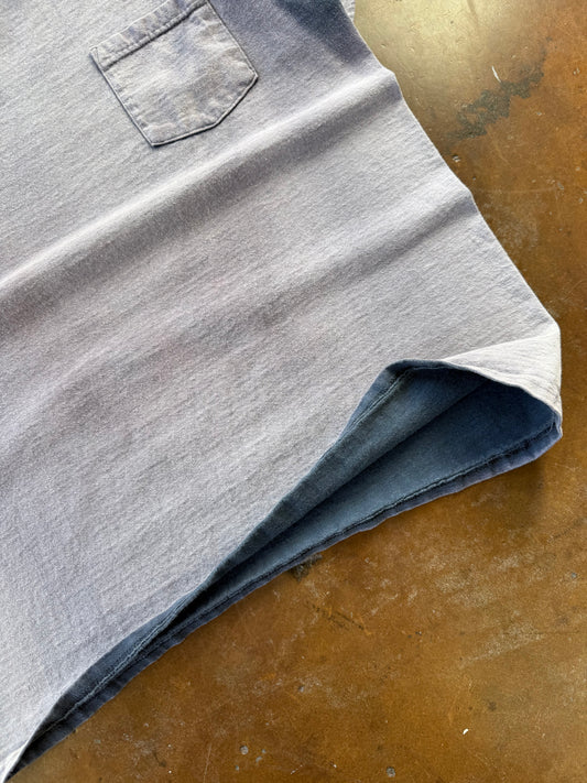 2000s faded Navy Blank pocket shirt (XL)