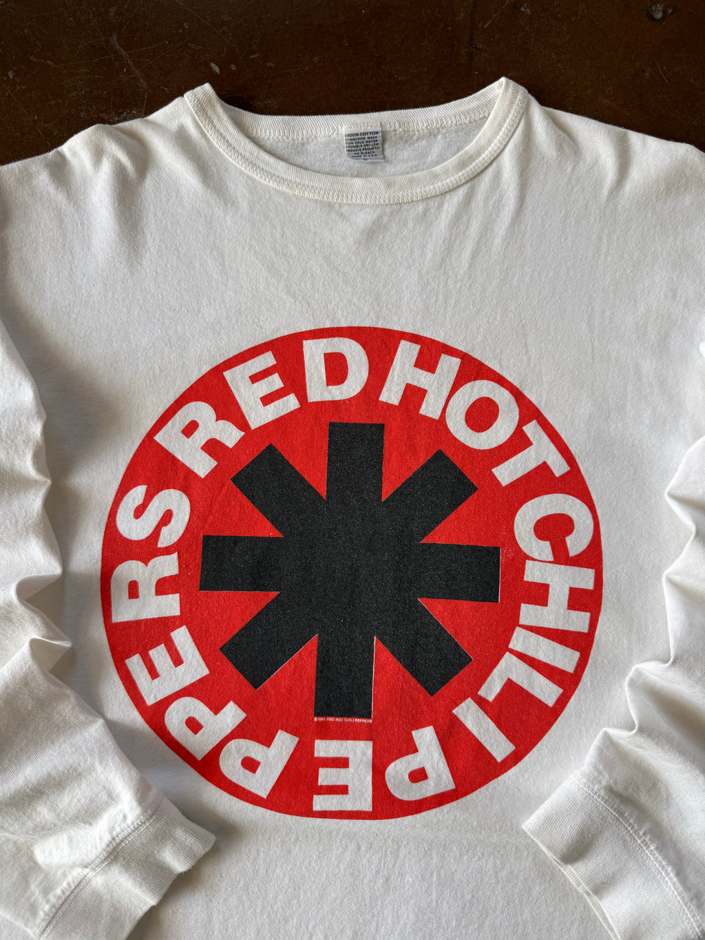 1991 Red Hot Chili Peppers "logo" band longsleeve shirt (LARGE)