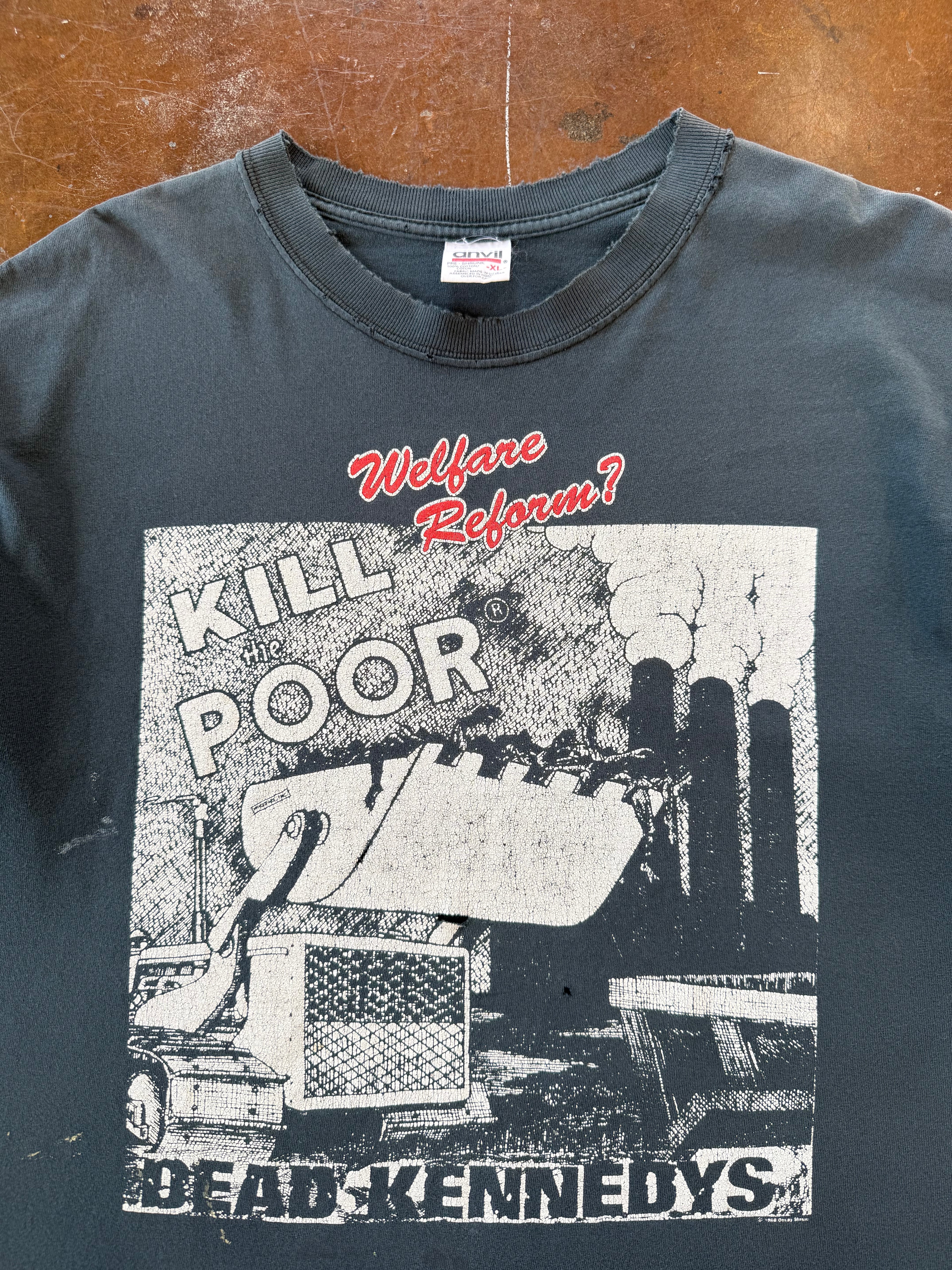 90s distressed Dead Kennedys "welfare reform" band shirt (XL)