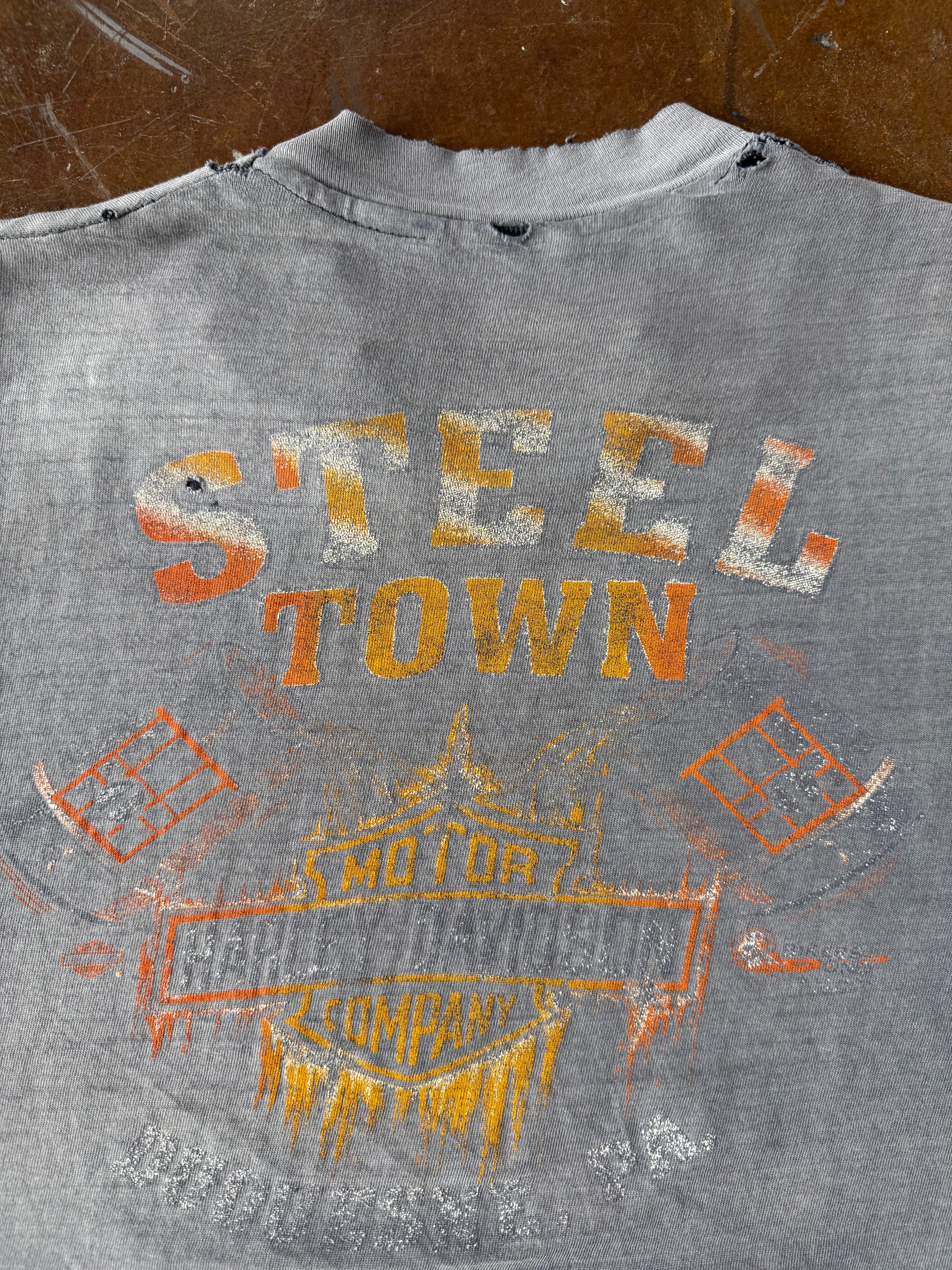 80s faded & distressed Harley Davidson "don't mess with US" biker shirt (LARGE)