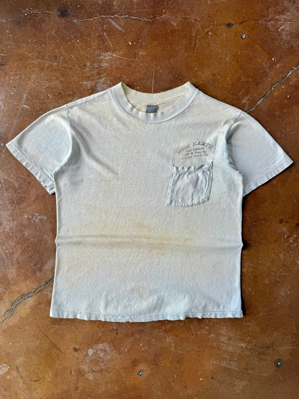 80s New Earth Audio pocket shirt (LARGE)