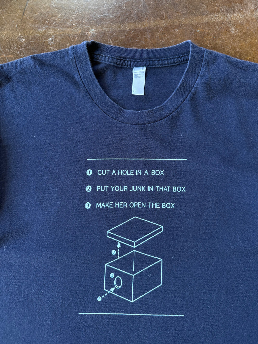 2000s Junk in the Box parody shirt (LARGE)