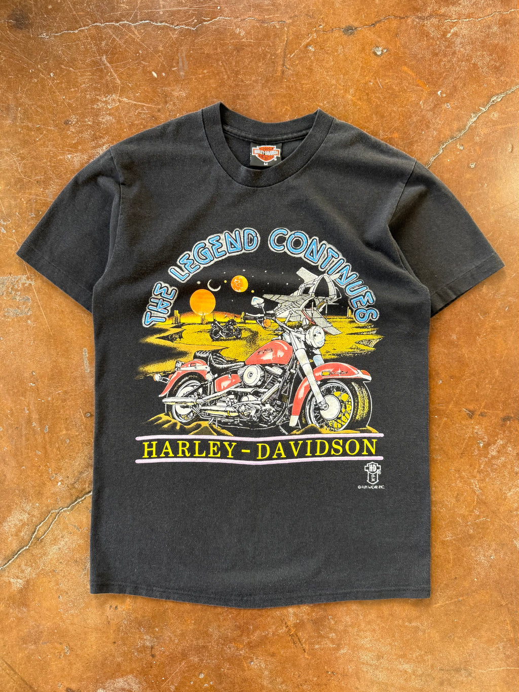 90s Harley Davidson "the legend continues" biker shirt (MEDIUM)