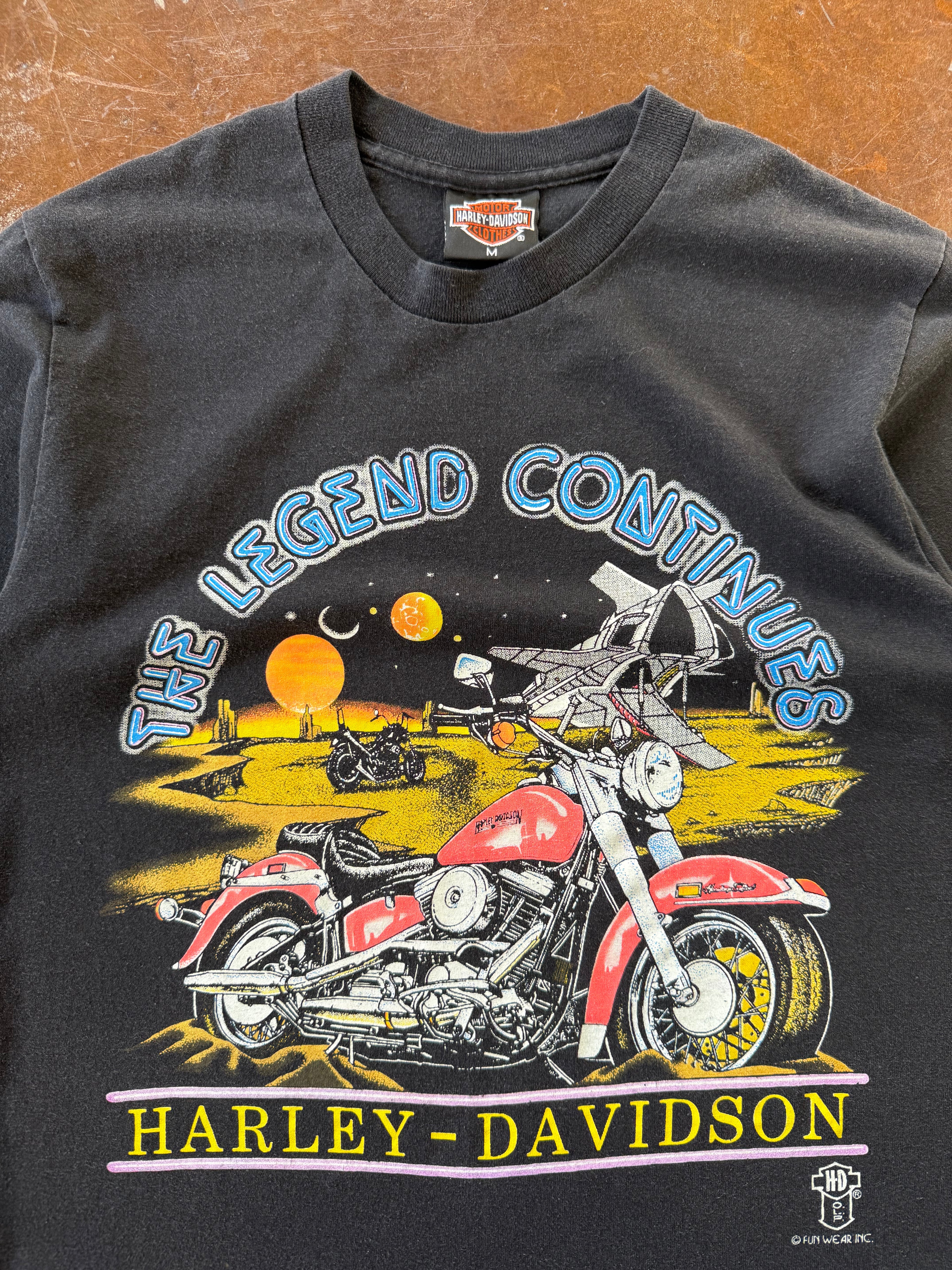 90s Harley Davidson "the legend continues" biker shirt (MEDIUM)