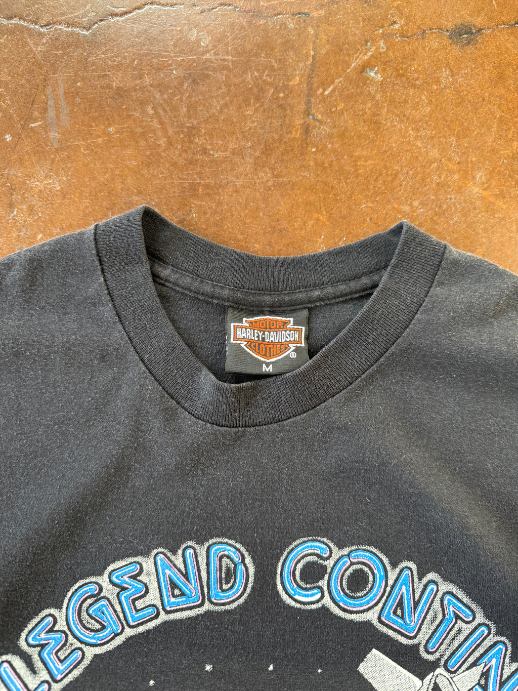 90s Harley Davidson "the legend continues" biker shirt (MEDIUM)