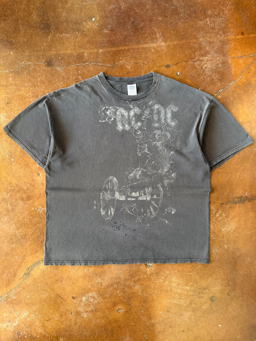 2000s faded ACDC "cannon logo" band shirt (XXL)