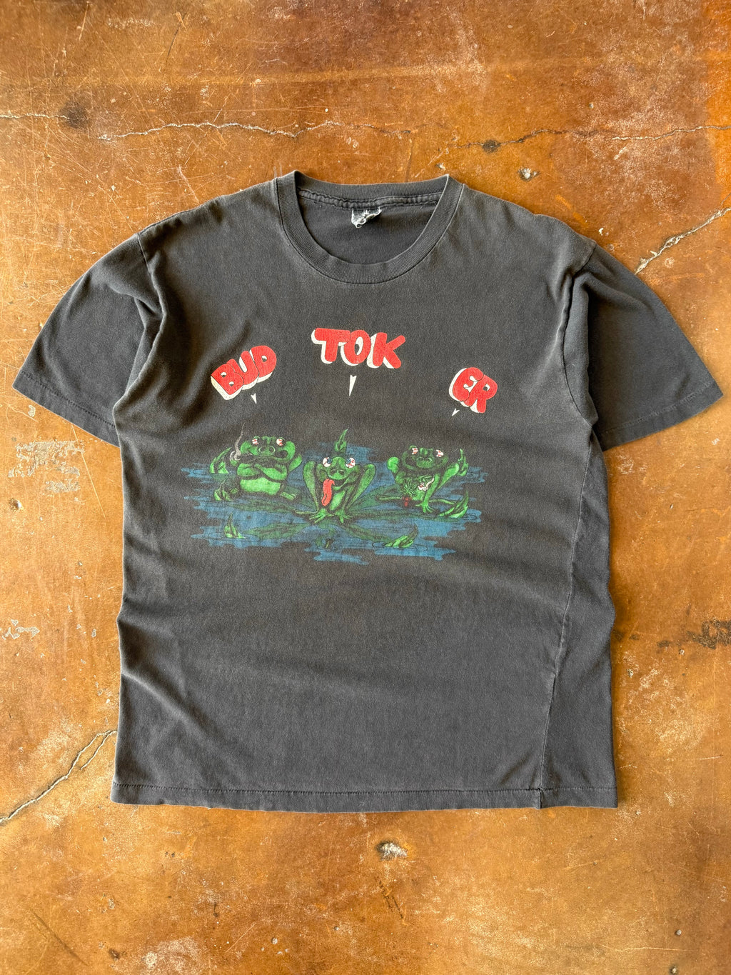90s Frog "bud-tok-er" parody shirt (LARGE)