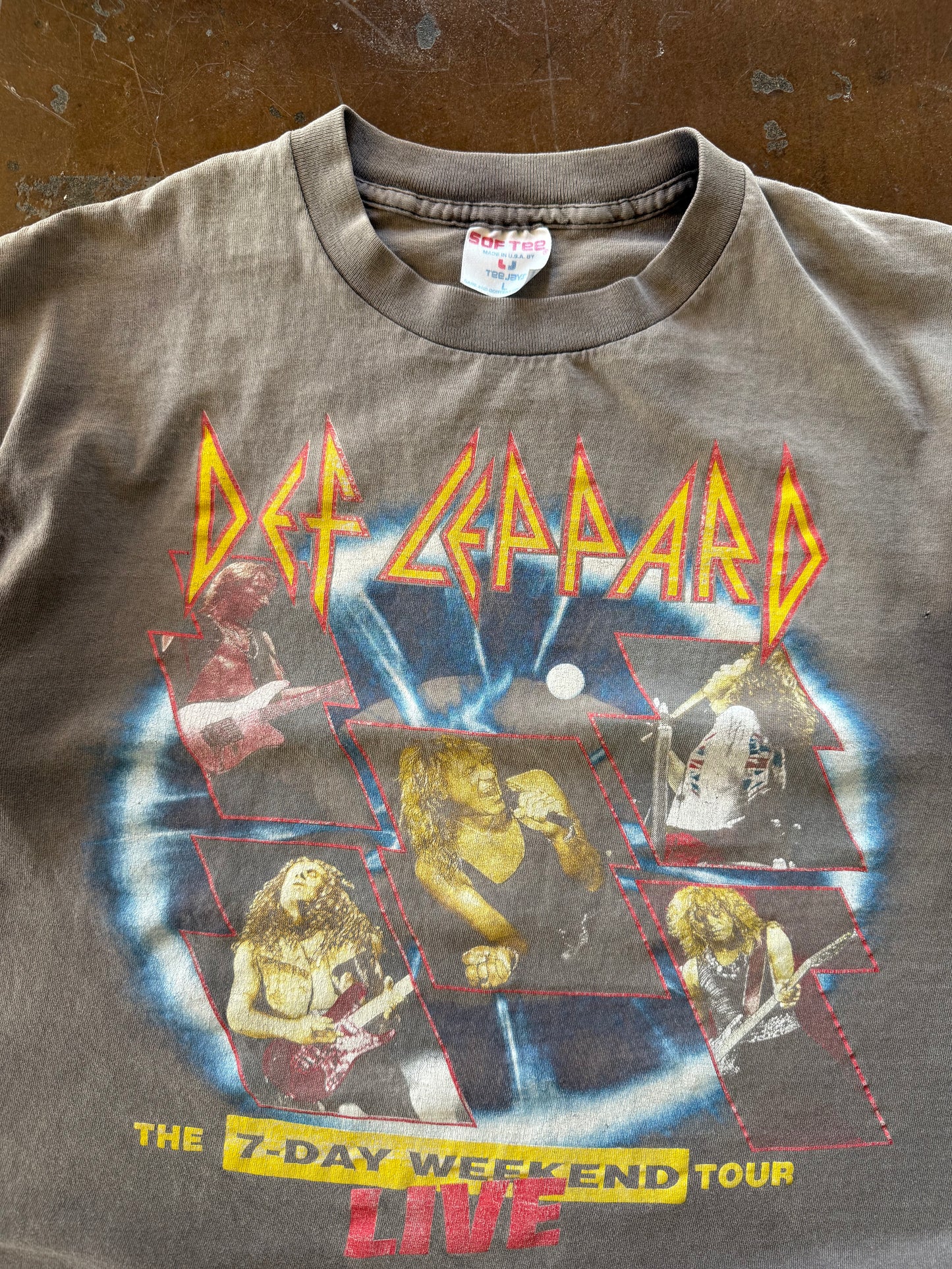 1992 faded Def Leppard "7-day weekend" tour shirt (LARGE)