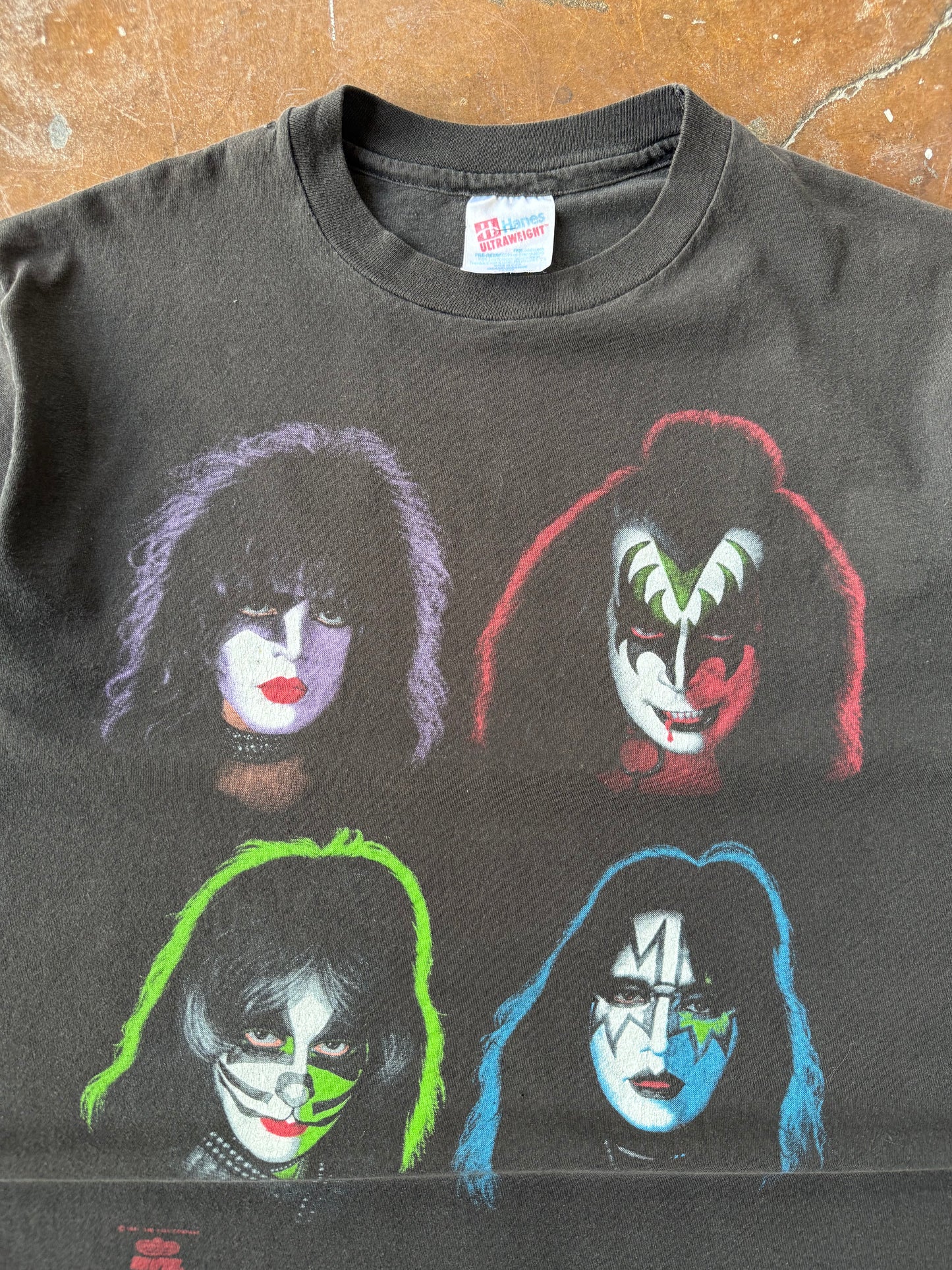 90s Kiss "portrait" band shirt (LARGE)