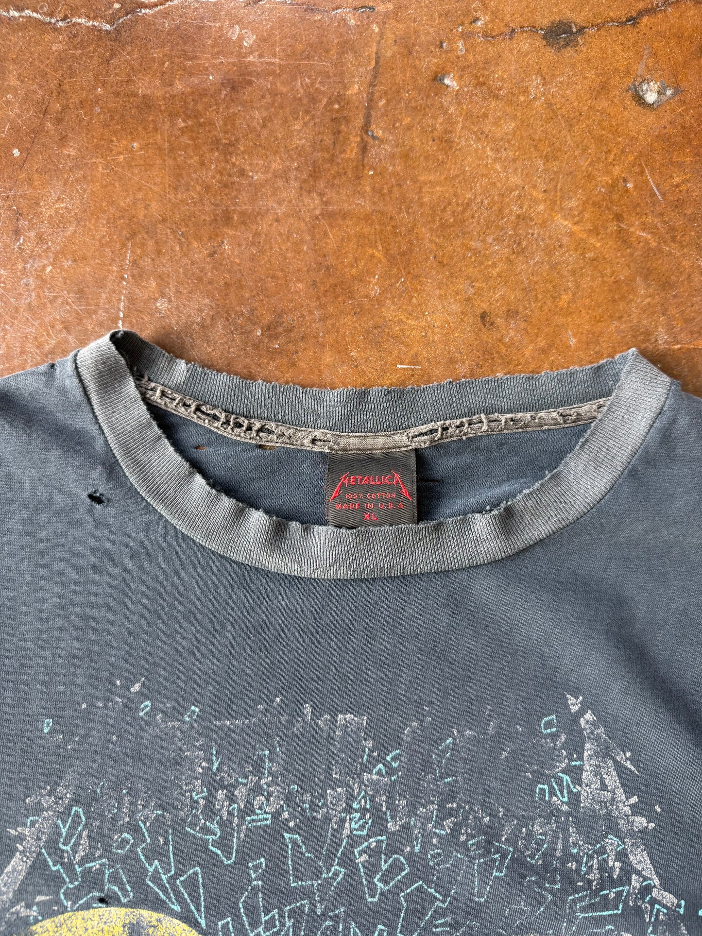 90s faded & lightly distressed Metallica "pushead" band shirt (XL)