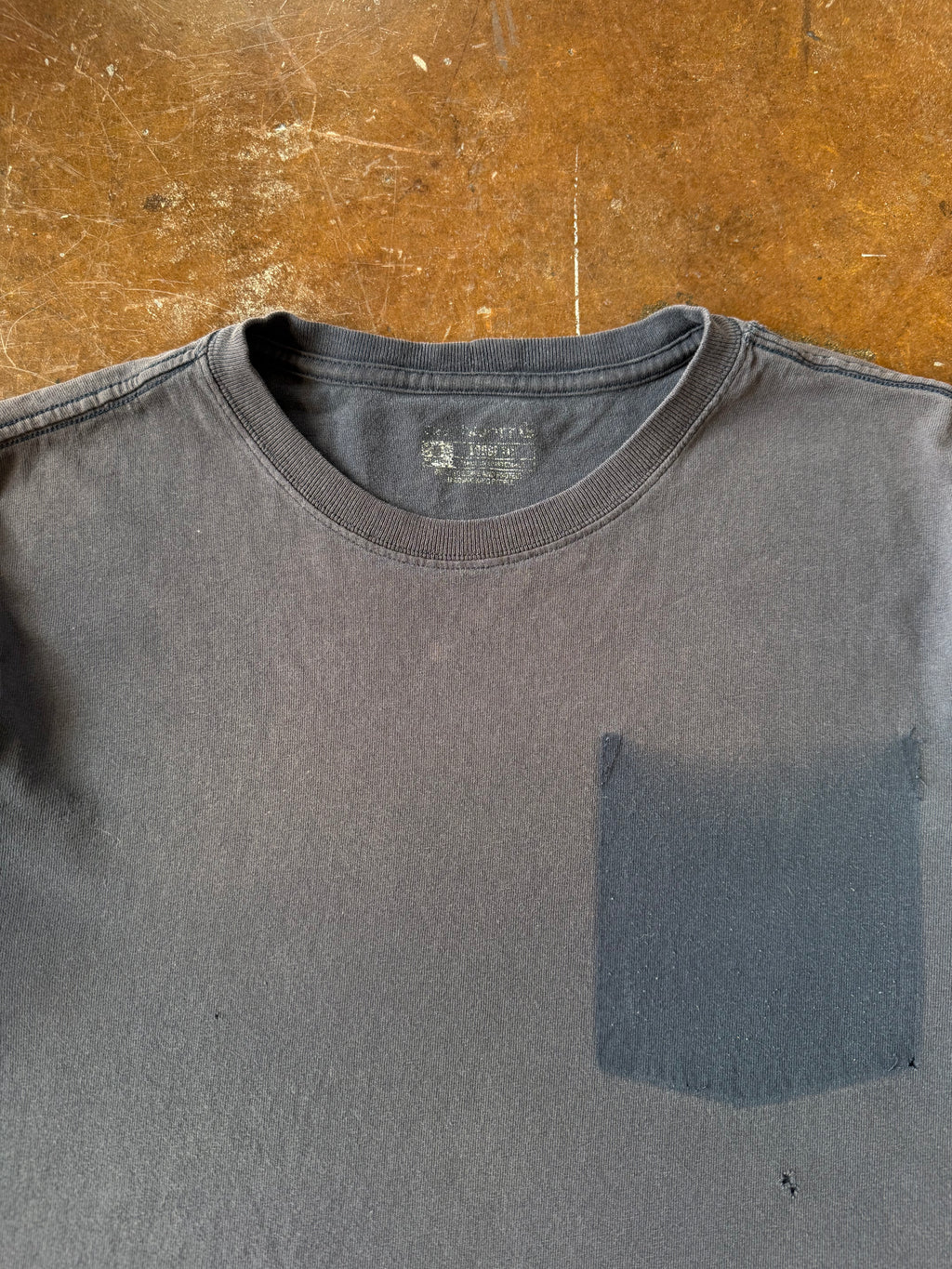 2000s faded Ghost pocket shirt (LARGE)