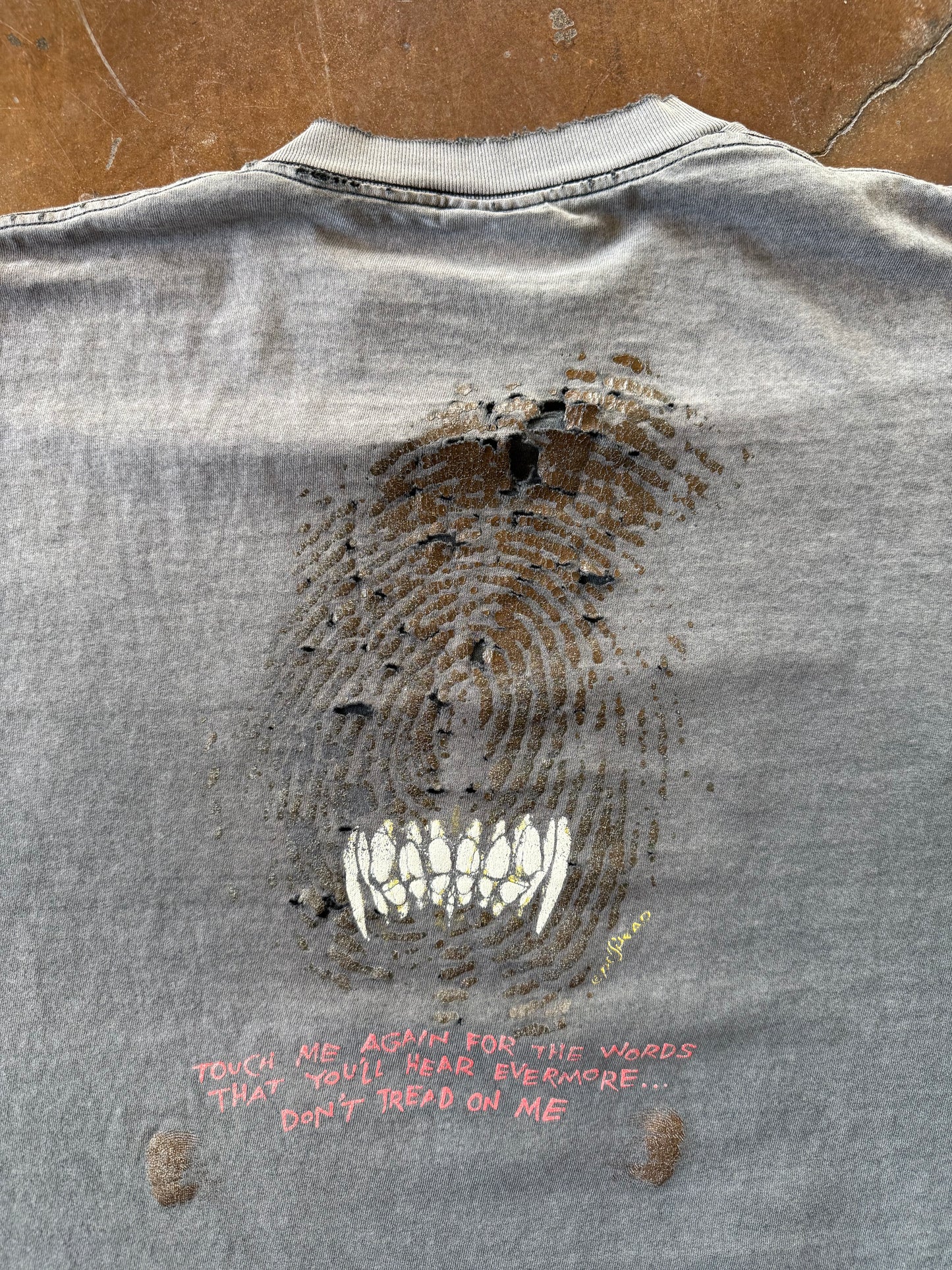 1991 faded & distressed Metallica "don't tread on me" band shirt (XL)