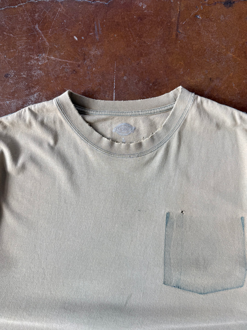 2000s faded Dickies Ghost pocket shirt (LARGE)