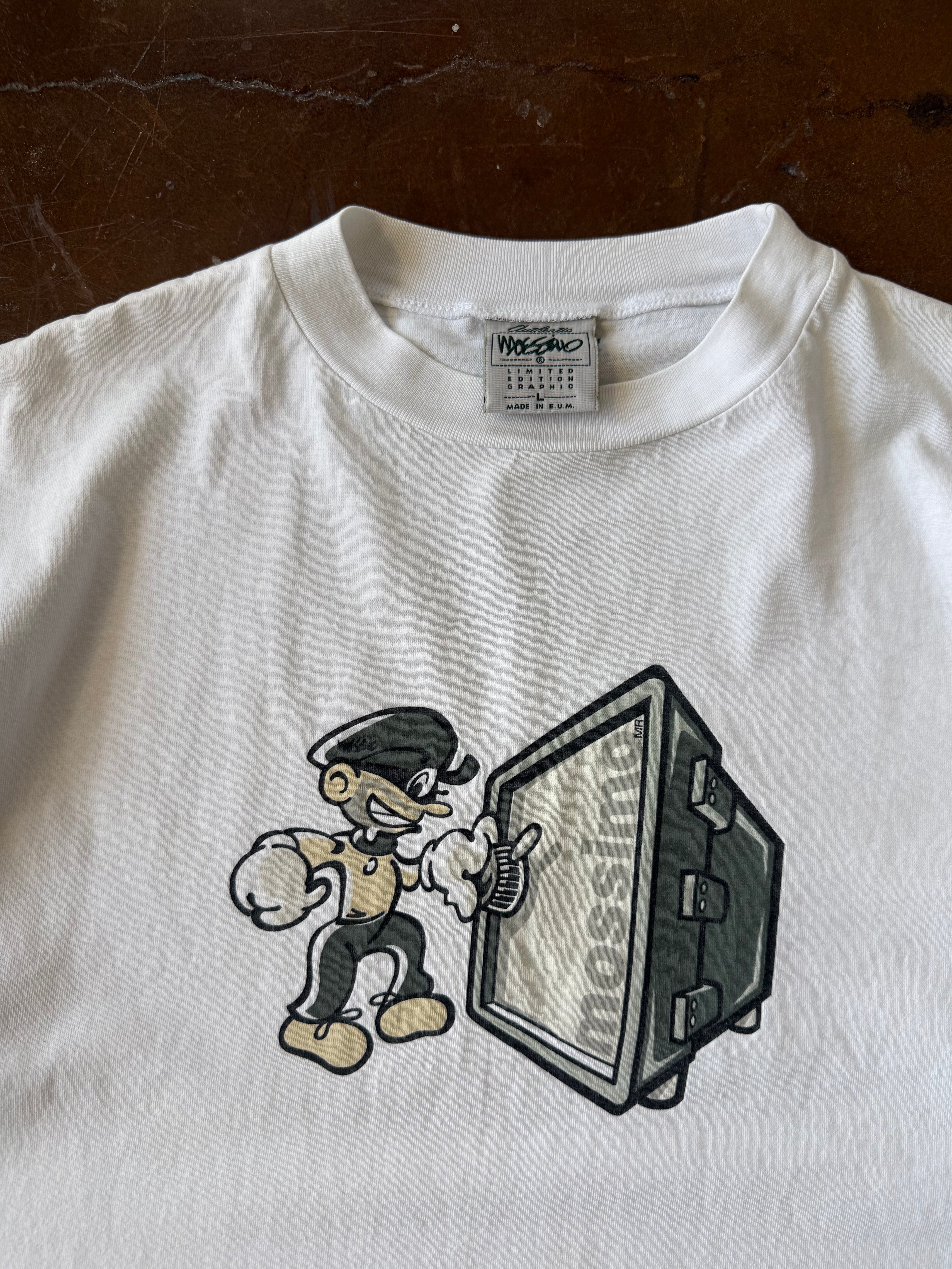 90s Mossimo "bank robber" skate shirt (XL)