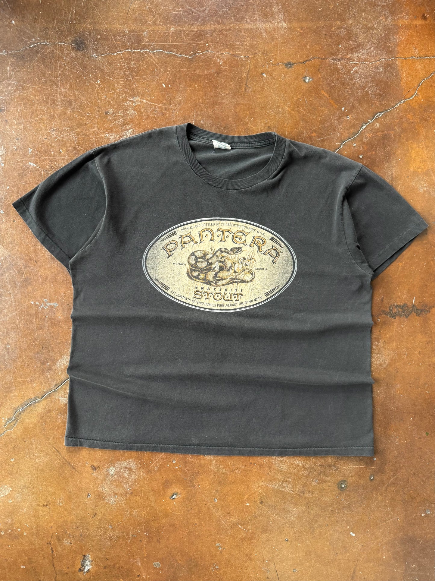 1997 Pantera "stout snakebite" band shirt (XL)