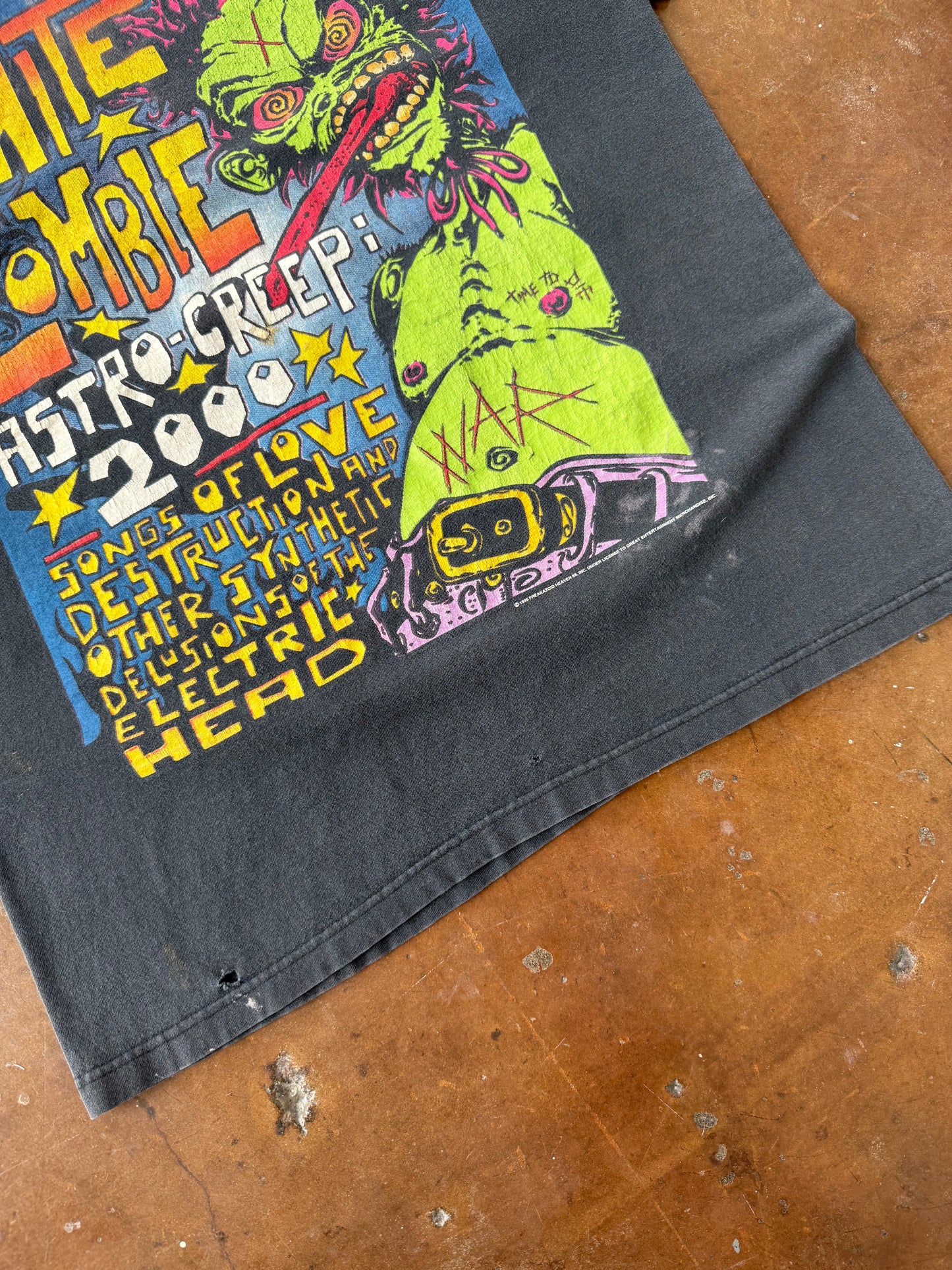 1995 White Zombie "astro creep 2000" band shirt (XL)