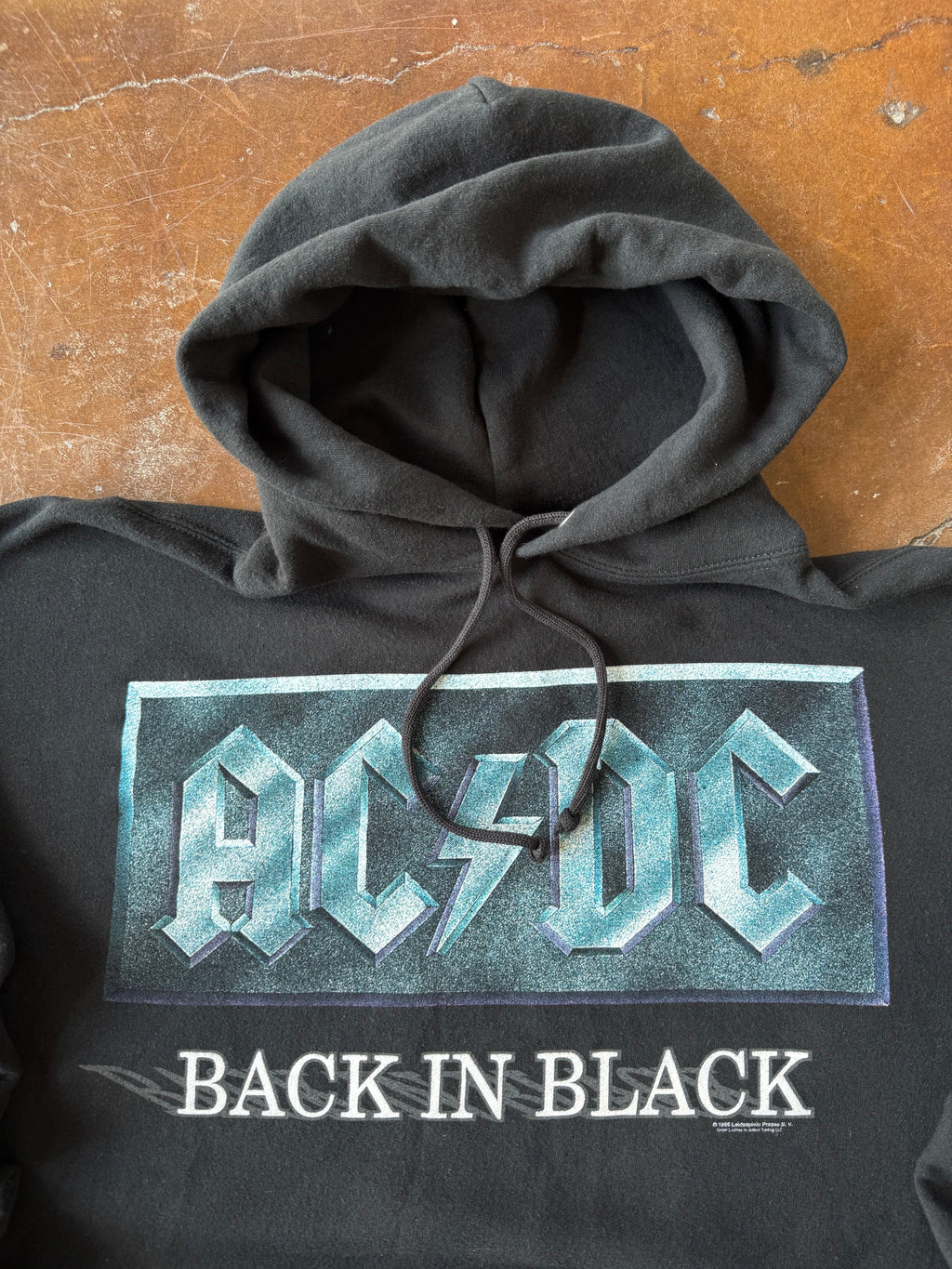1996 AC/DC "back in black" pullover hoodie (XL)