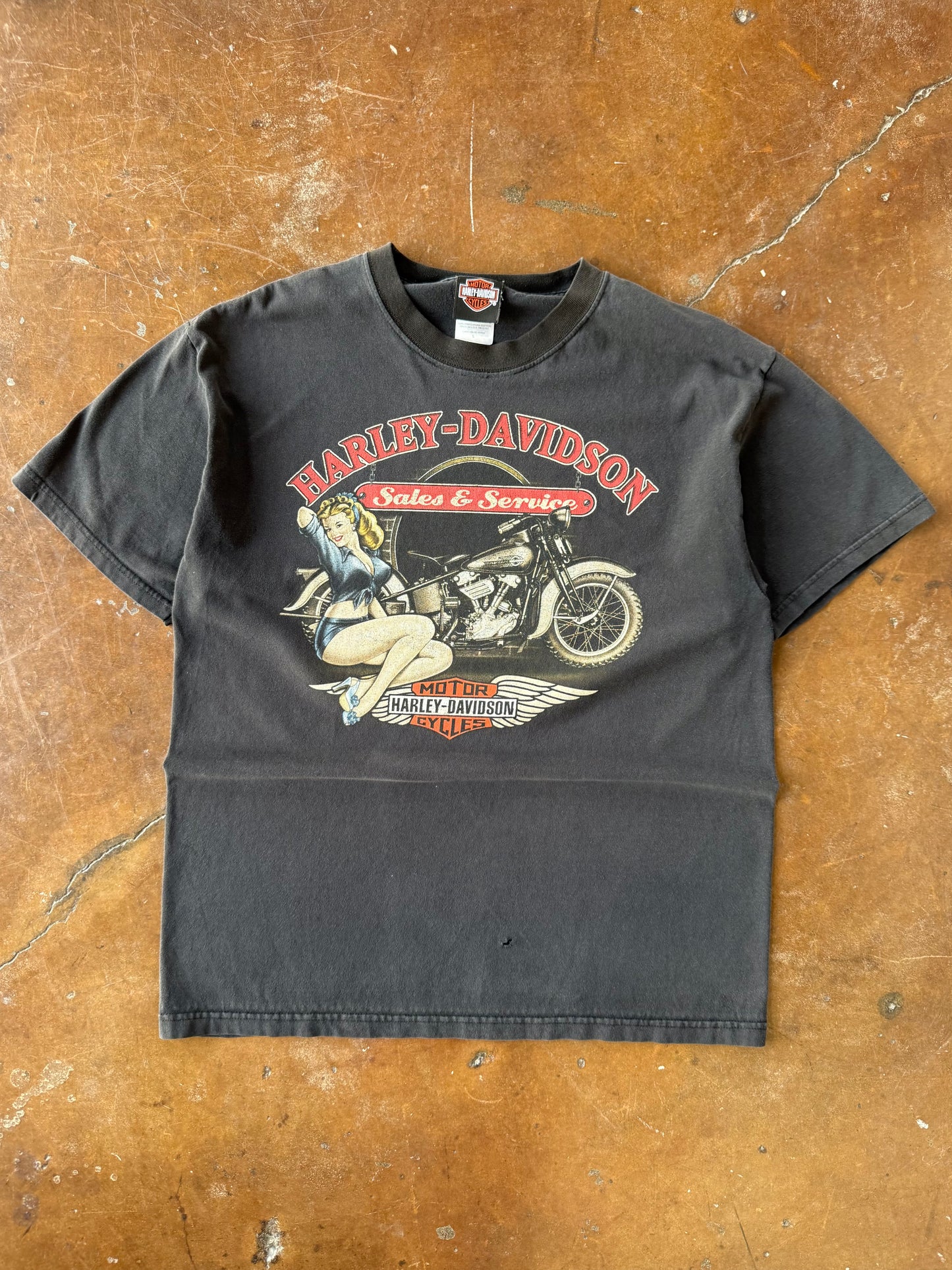 2000s Harley Davidson "pin-up girl" biker shirt (LARGE)