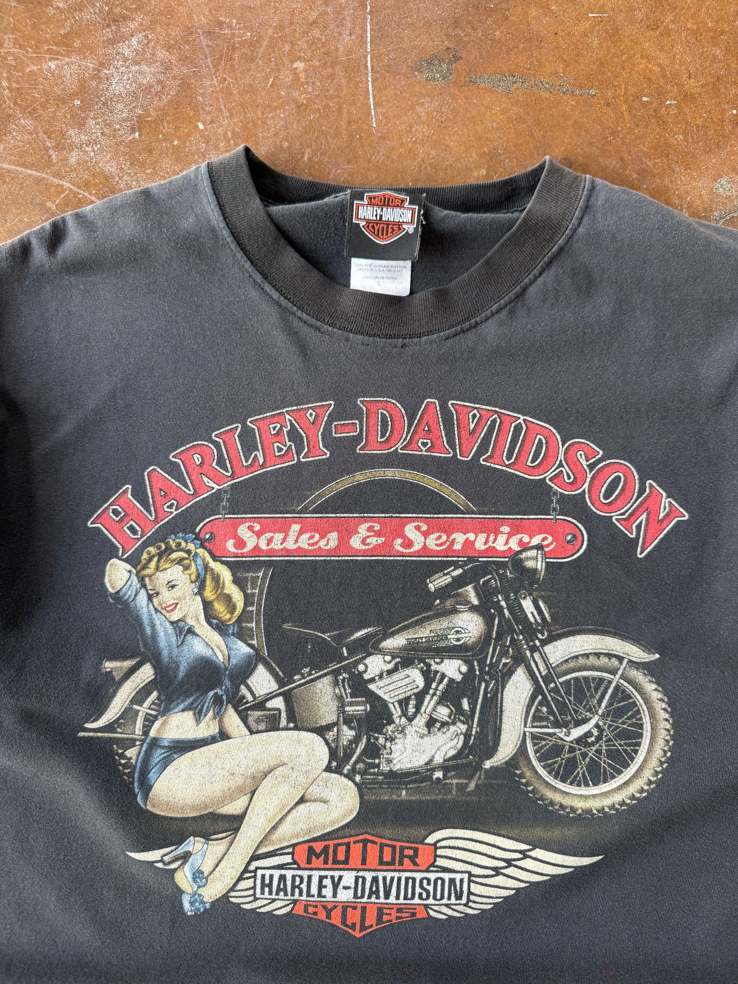2000s Harley Davidson "pin-up girl" biker shirt (LARGE)