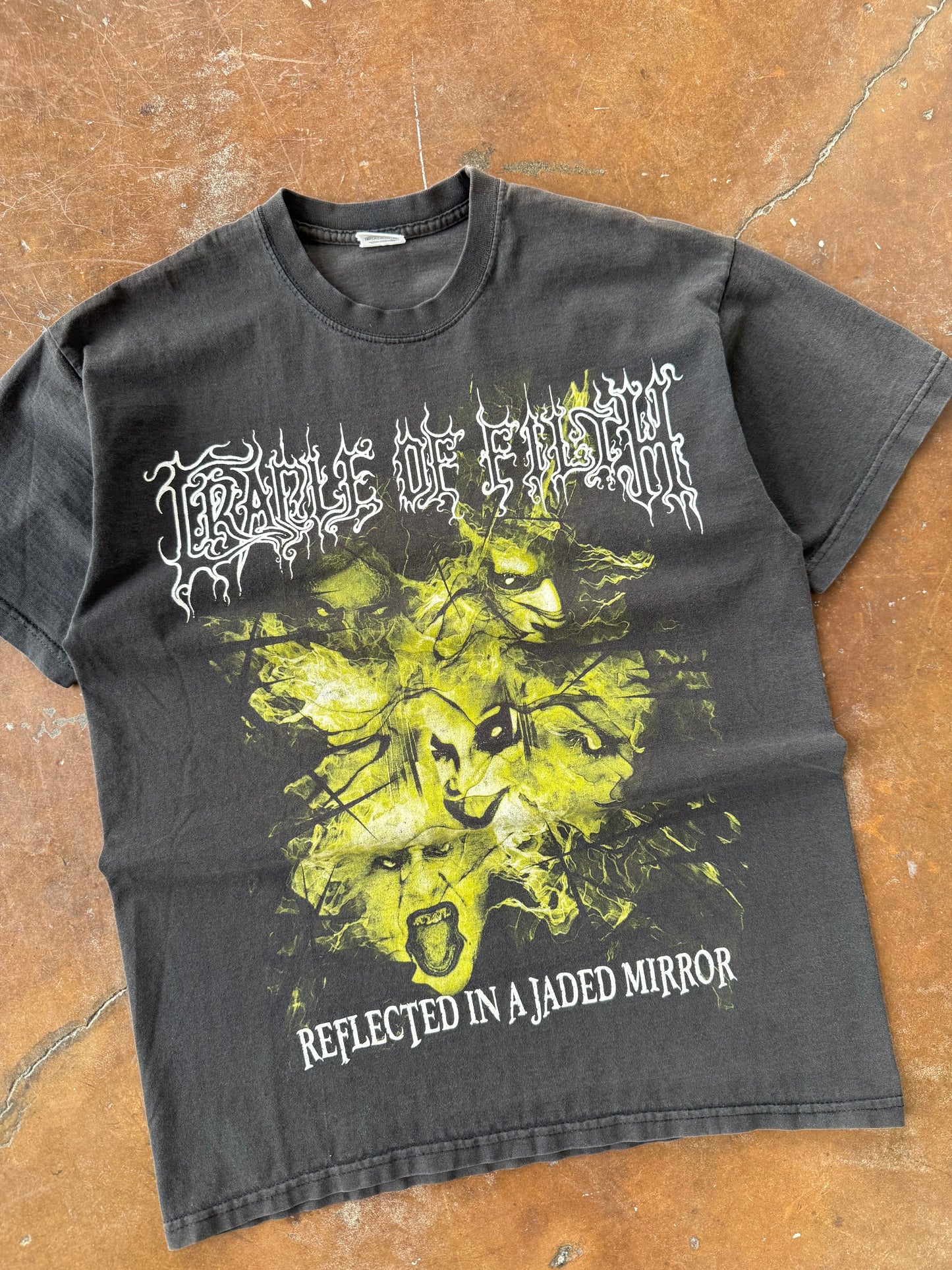 2003 Cradle of Filth "reflected in a jaded mirror" band shirt (MEDIUM)
