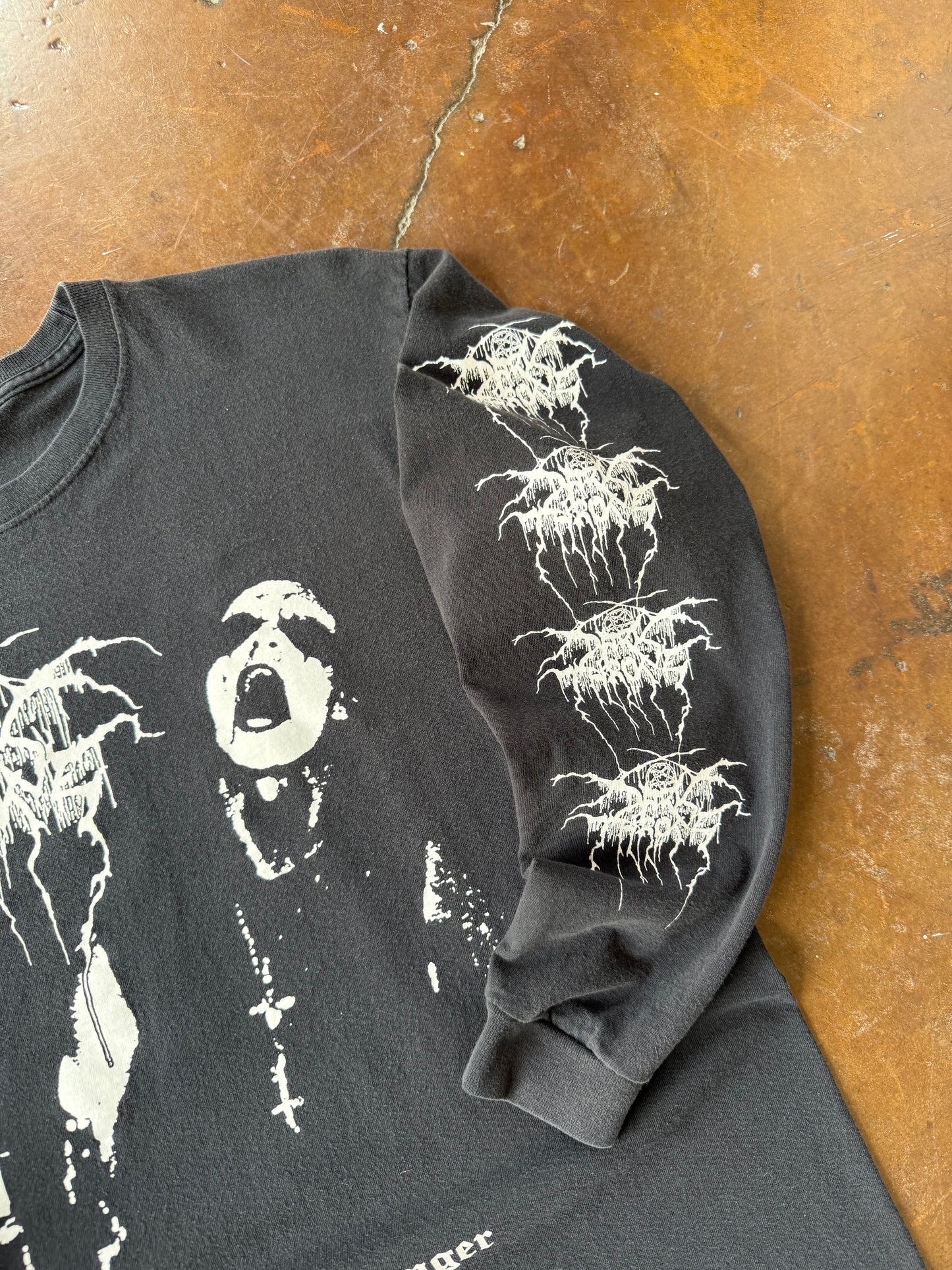 2000s Dark Throne "transilbanian Hunger" longsleeve shirt (LARGE)