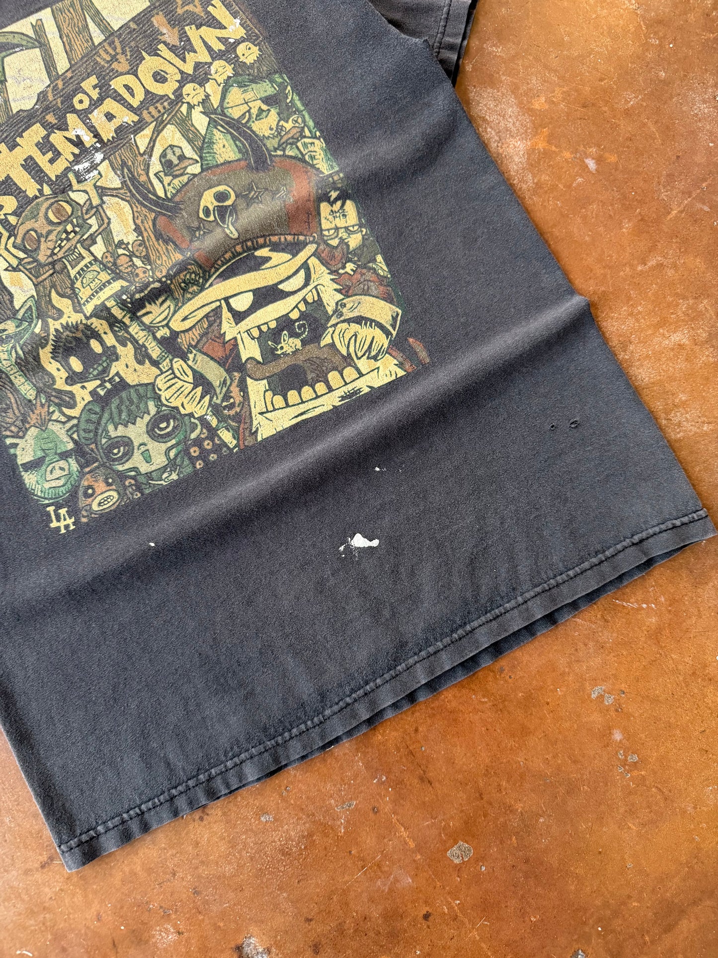 2000s System of A Down band shirt (MEDIUM)