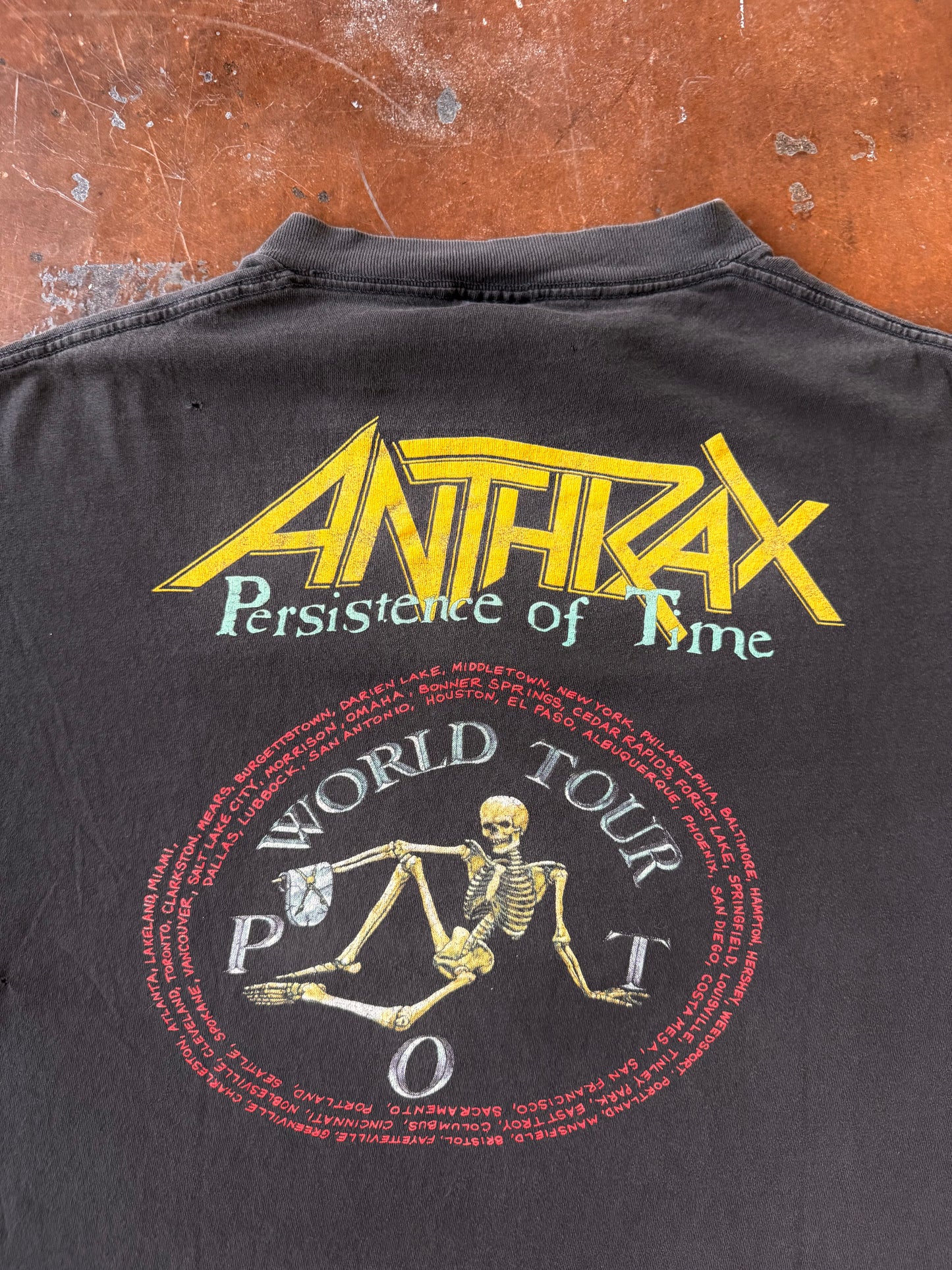 1990 lightly distressed Anthrax "persistence of time" band shirt (XL)