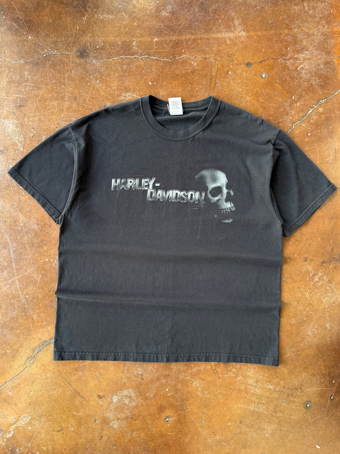 2000s Harley Davidson "skull logo" biker shirt (XL)