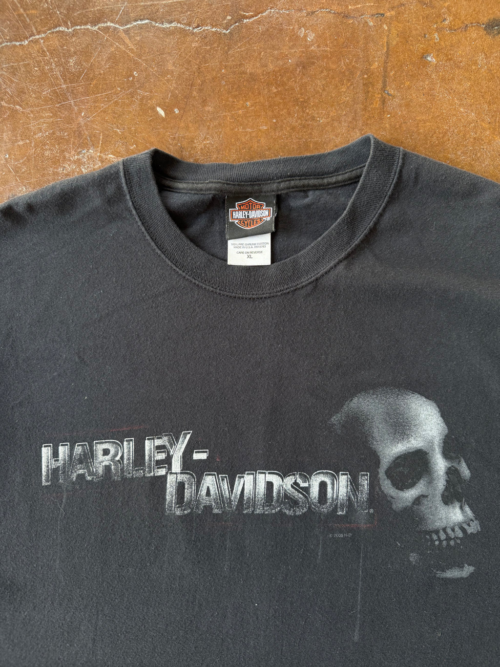 2000s Harley Davidson "skull logo" biker shirt (XL)
