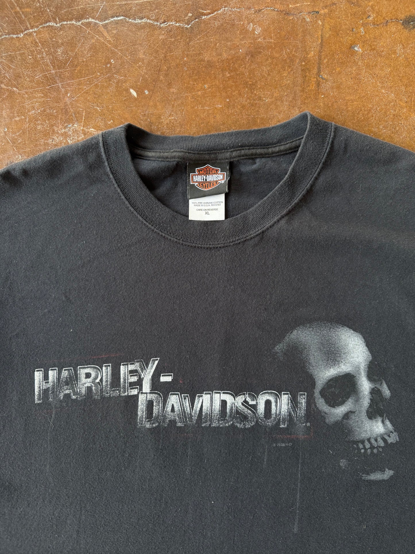 2000s Harley Davidson "skull logo" biker shirt (XL)