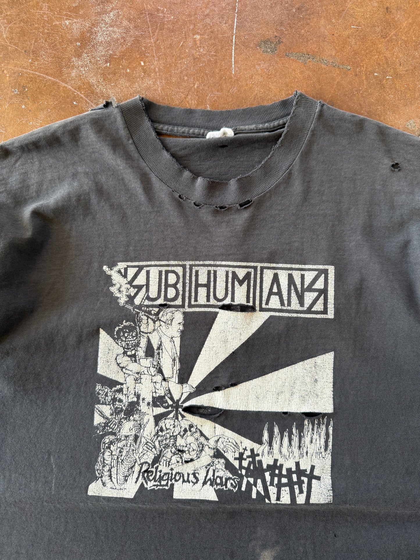 90s distressed Subhumans "religious wars" band shirt (XL)