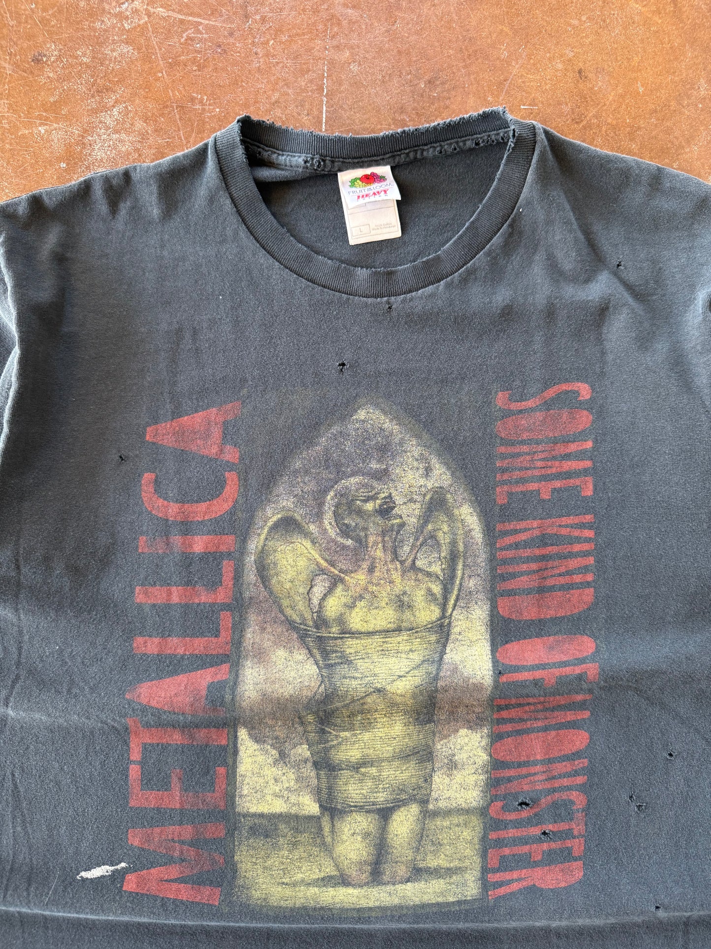 2000s lightly distressed Metallica "some kind of monster" band shirt (LARGE)