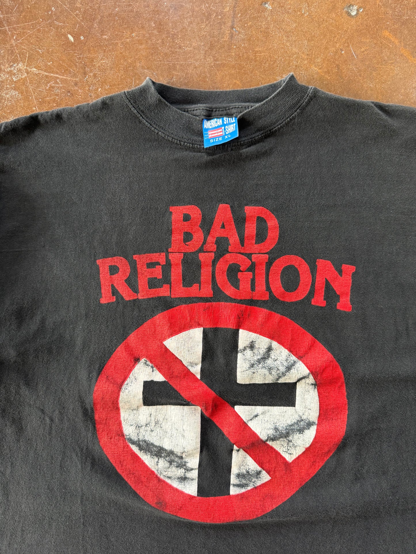 90s Bad Religion "cross" band shirt (XL)