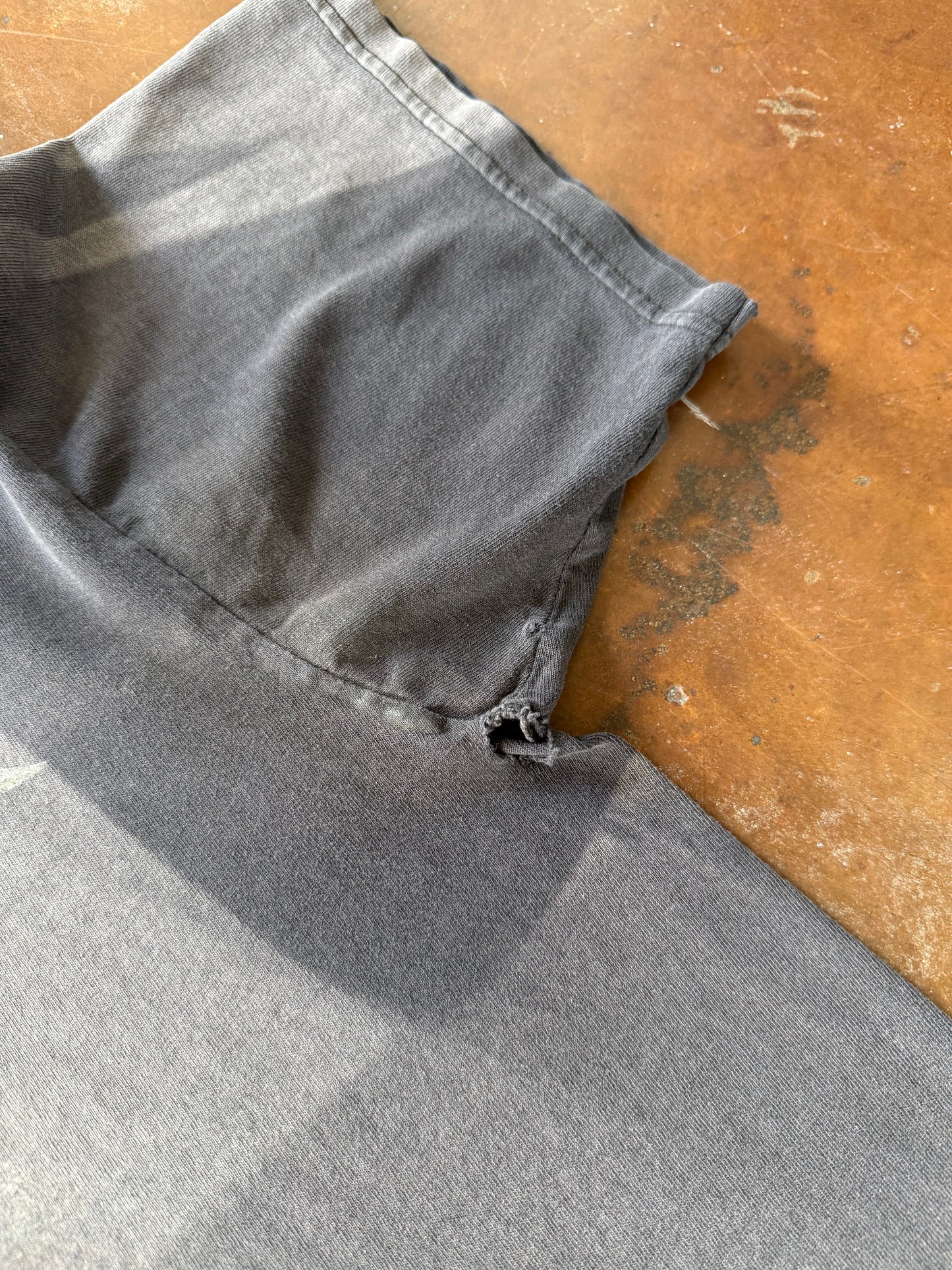 90s faded Megadeth band shirt (LARGE)