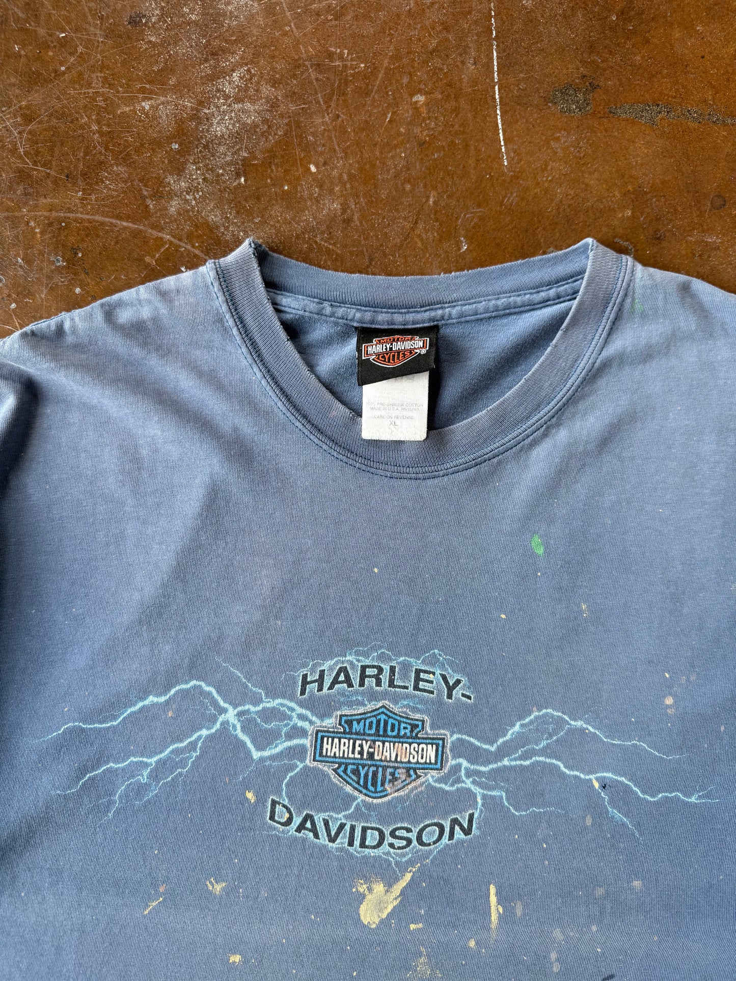 2000s Harley Davidson "blue lightning" paint splatter shirt (XL)