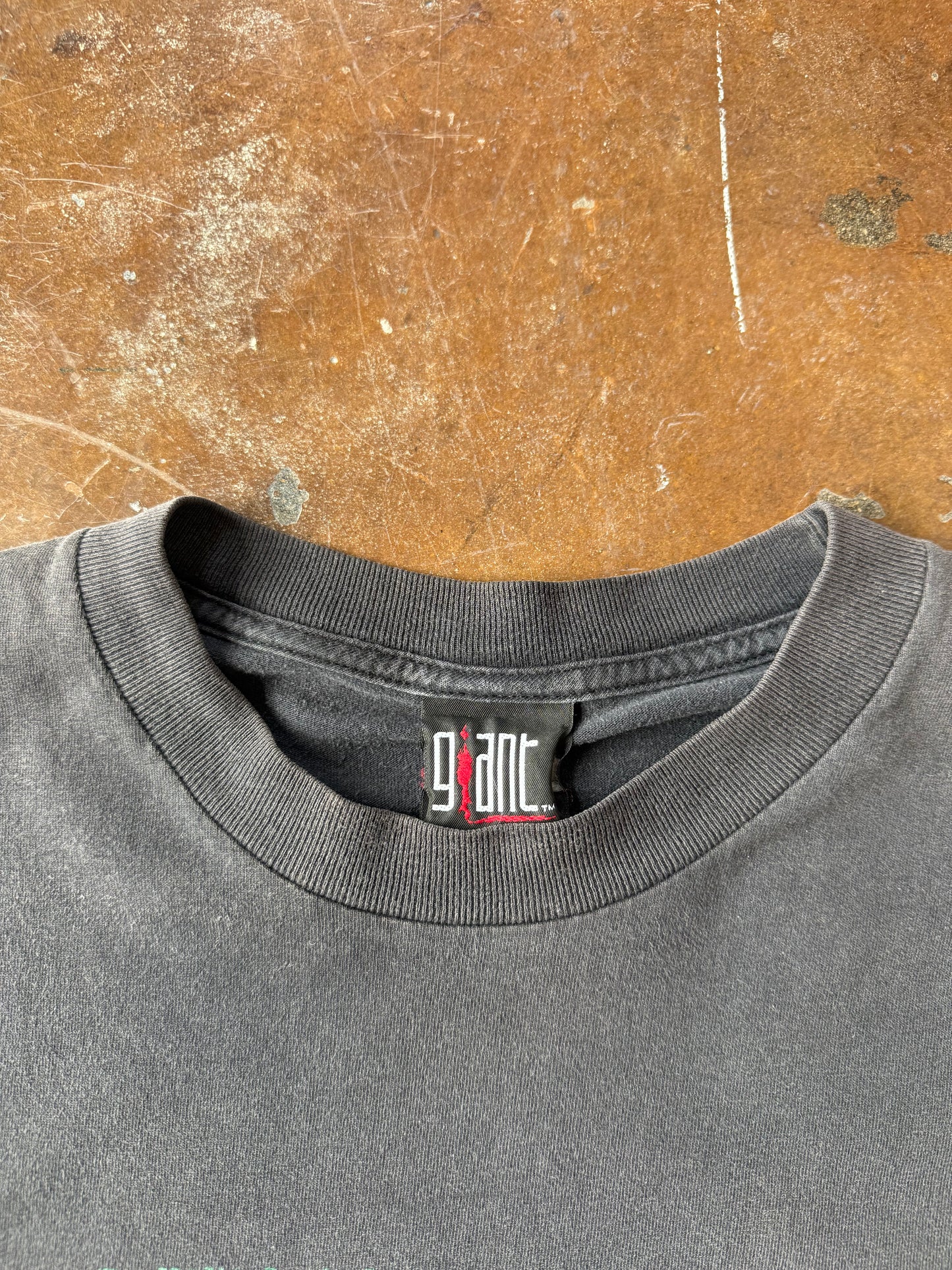 1999 Hole "celebrity" world tour shirt (LARGE)