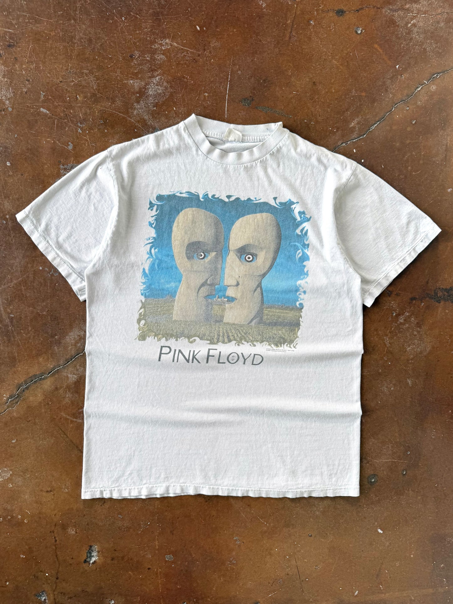 1994 Pink Floyd "division bell" tour band shirt (LARGE)