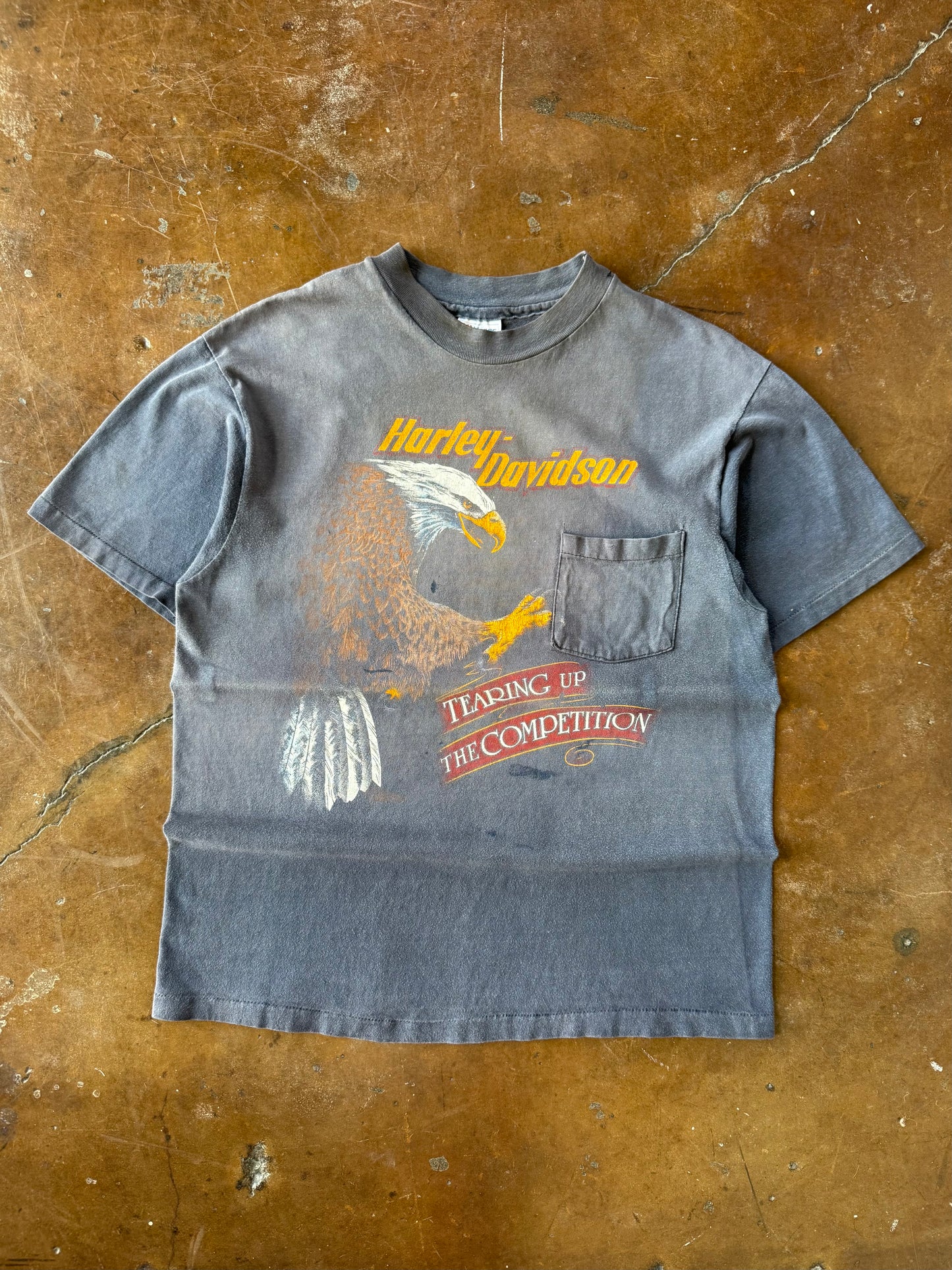 80s faded Harley Davidson "eagle banner" pocket shirt (LARGE)