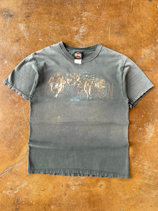 2000s faded Harley Davidson "wolves logo" biker shirt (MEDIUM)