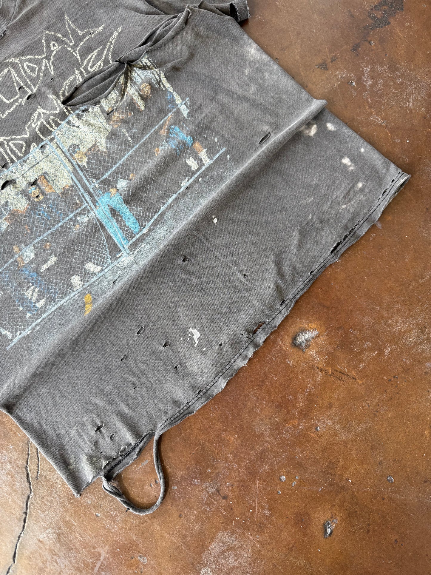 1990 faded & heavily distressed Suicidal Tendencies " you can't bring me down" tour shirt (MEDIUM)