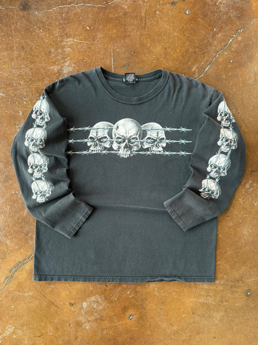 2000s Skull barbed wire longsleeve shirt (MEDIUM)