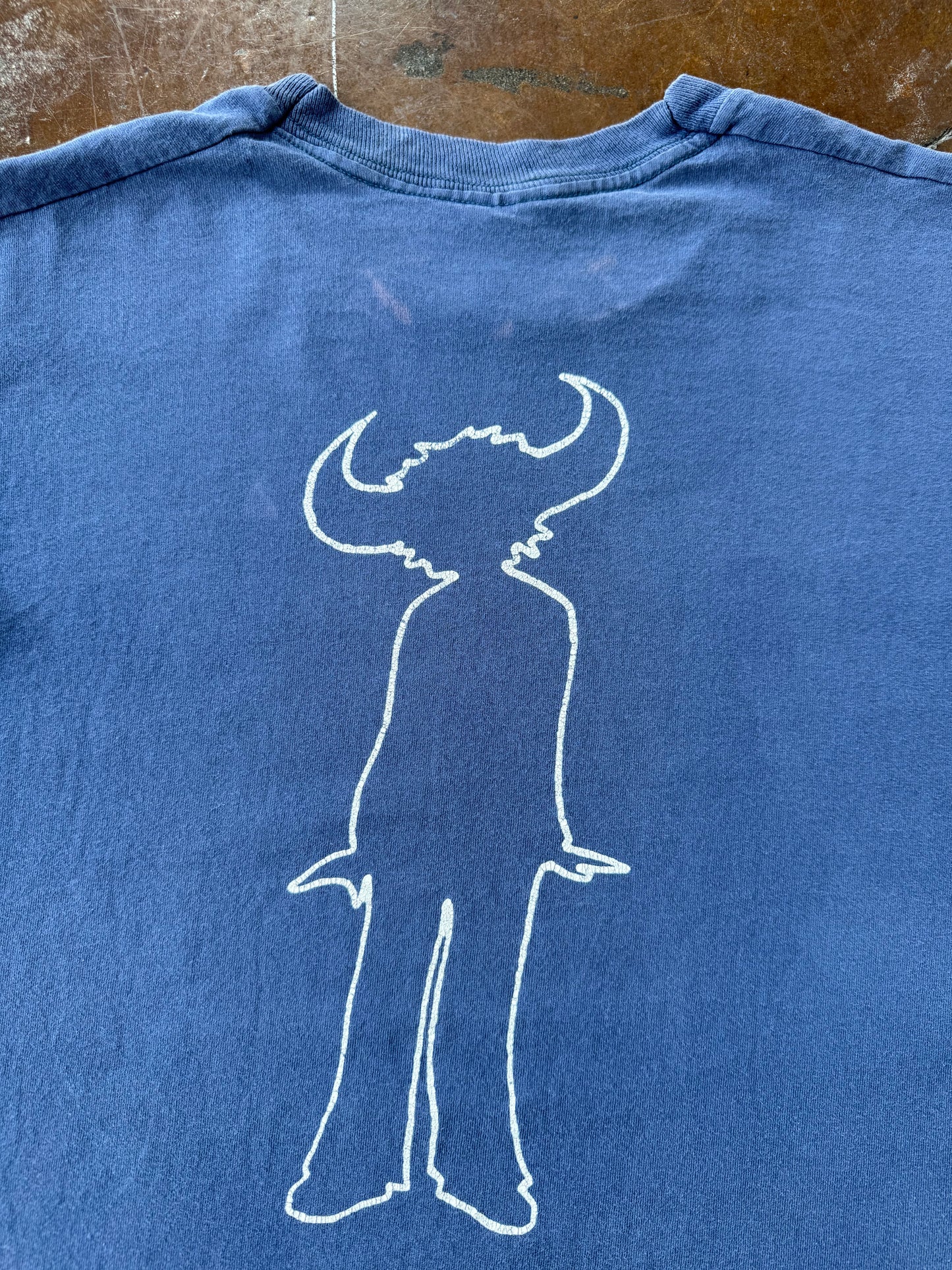 90s Jamiroquai "logo" shirt (LARGE)
