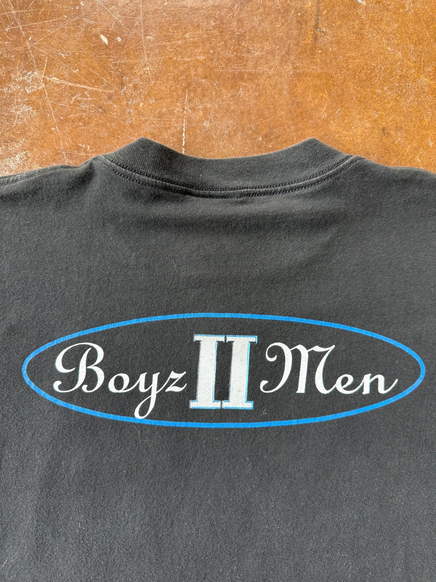 90s Boyz ll Men band shirt (XL)