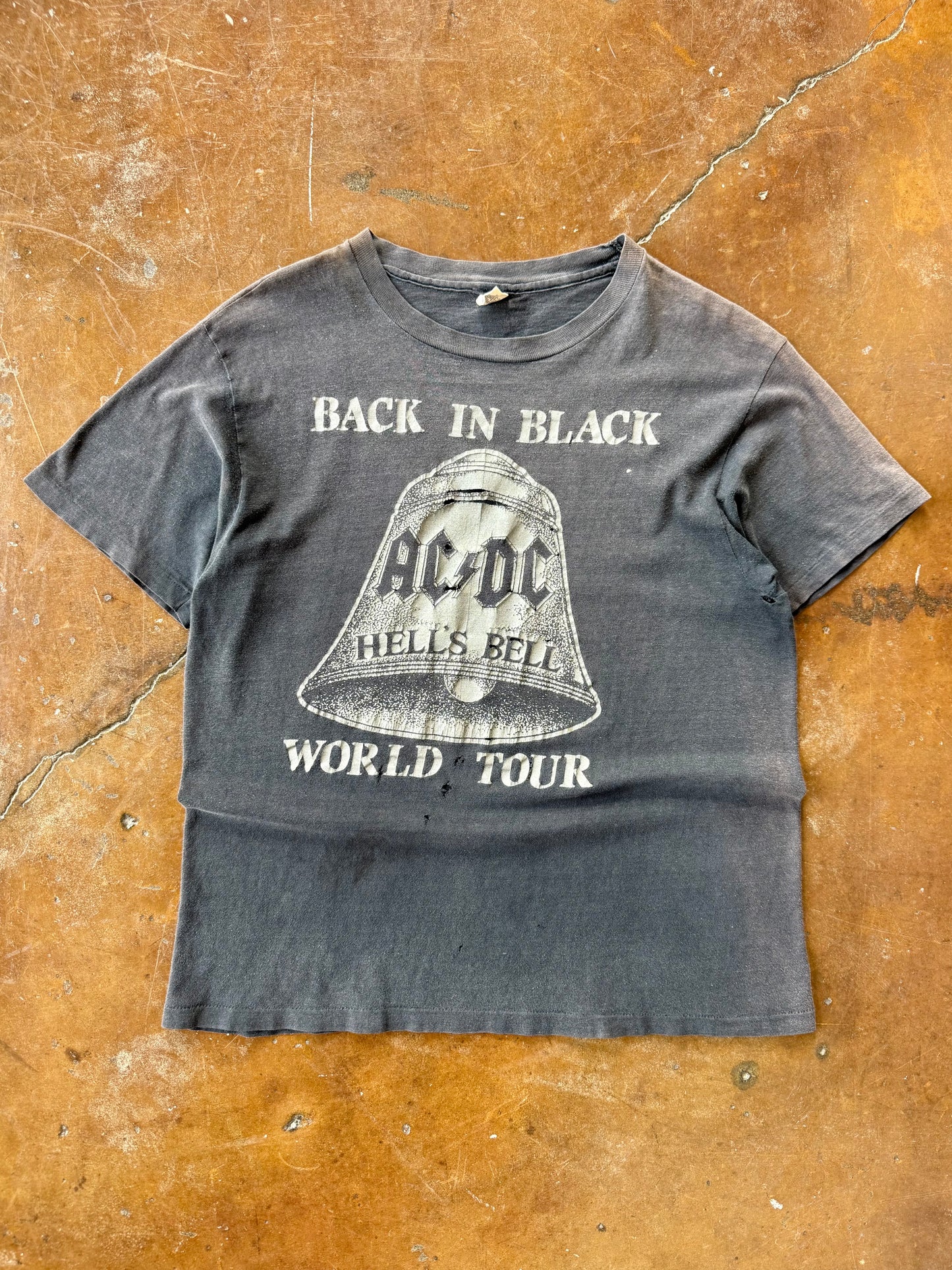 80s AC/DC "back in black" world tour shirt (LARGE)