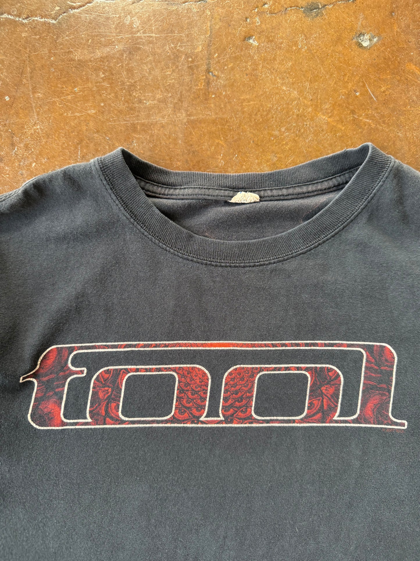 2000s Tool "vortex" band shirt (MEDIUM)