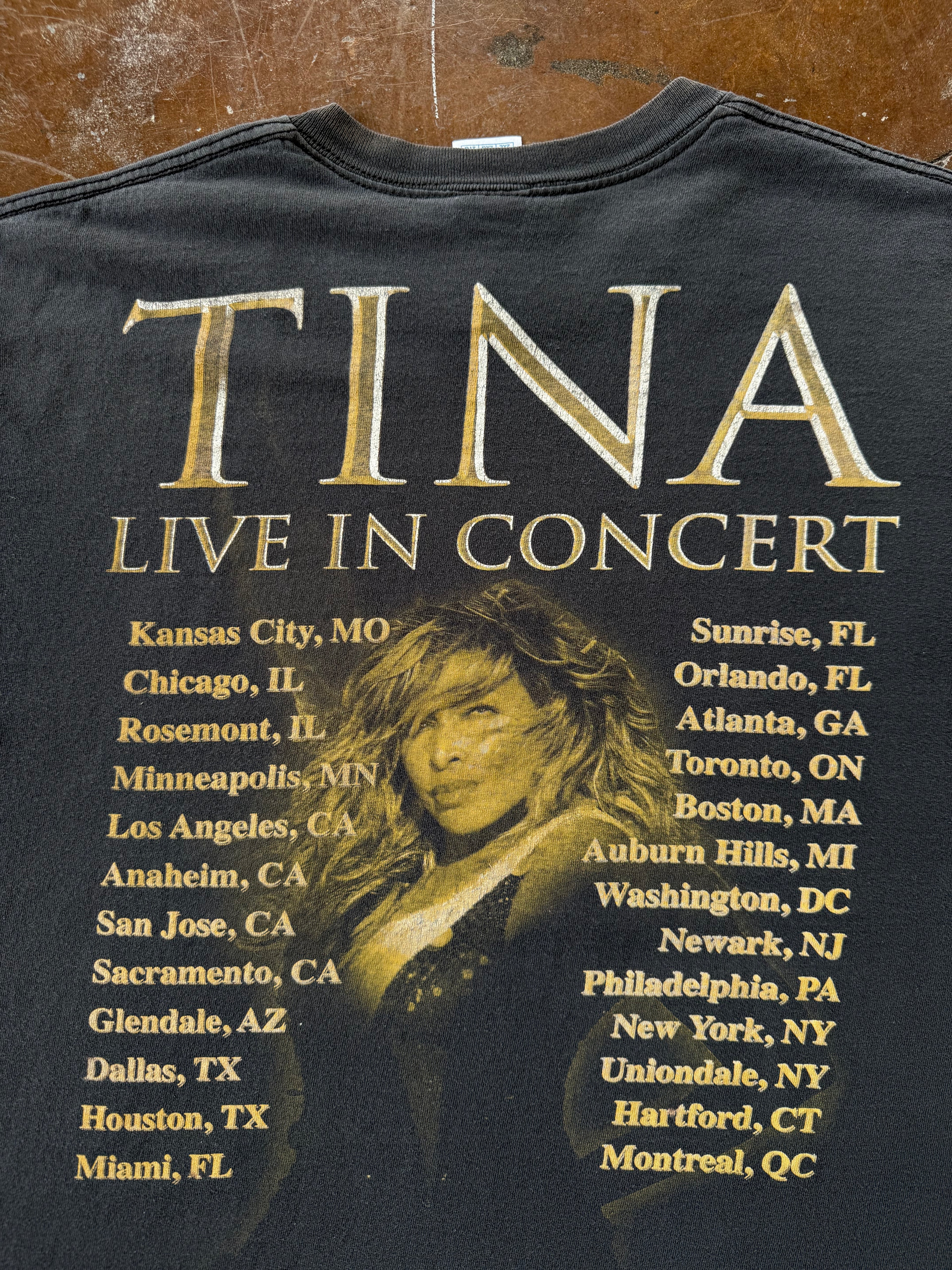 2000s Tina Turner "live in concert" shirt (XXL)