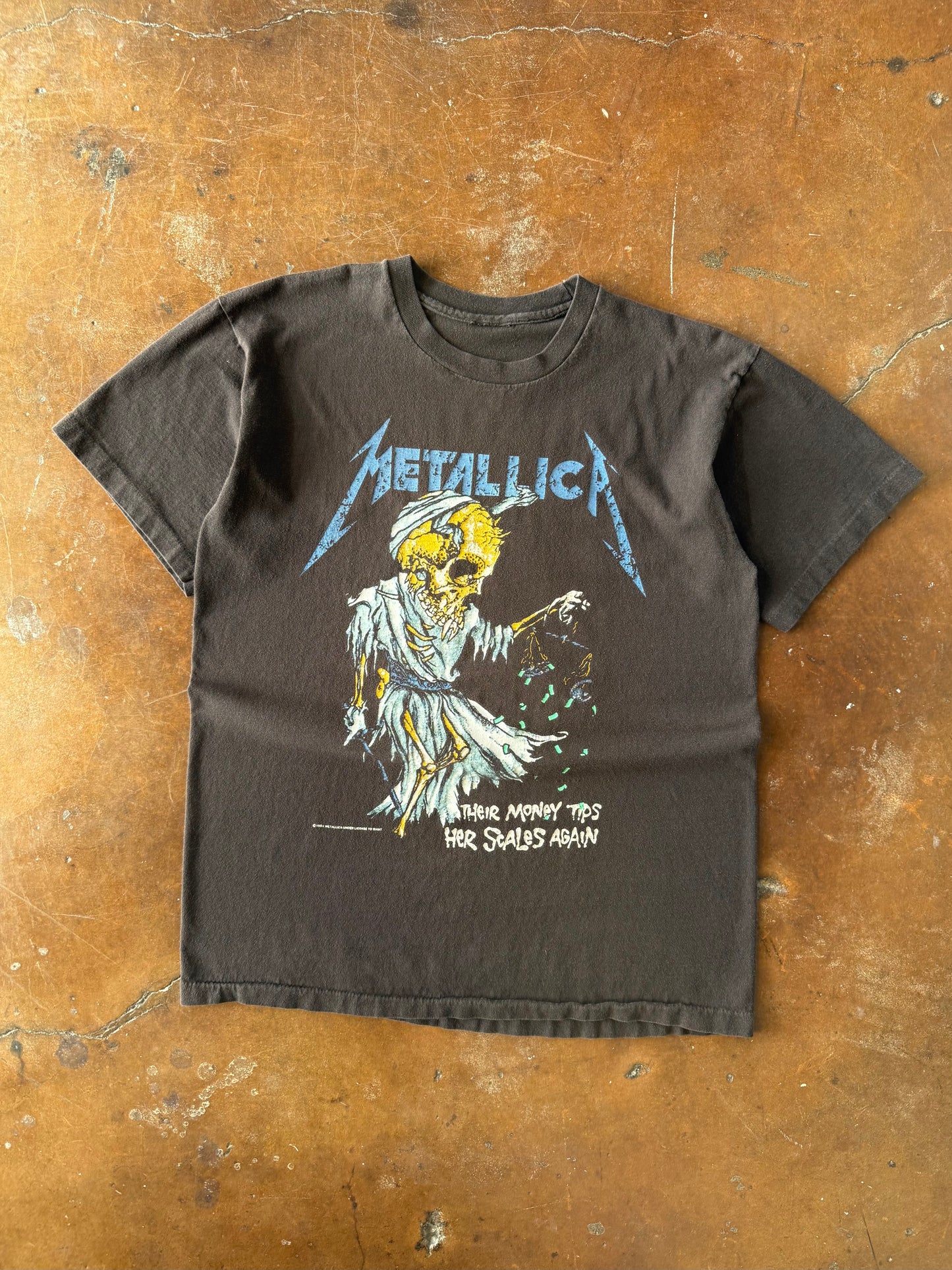 1994 Metallica "doris / their money tips her scales again" band shirt (LARGE)