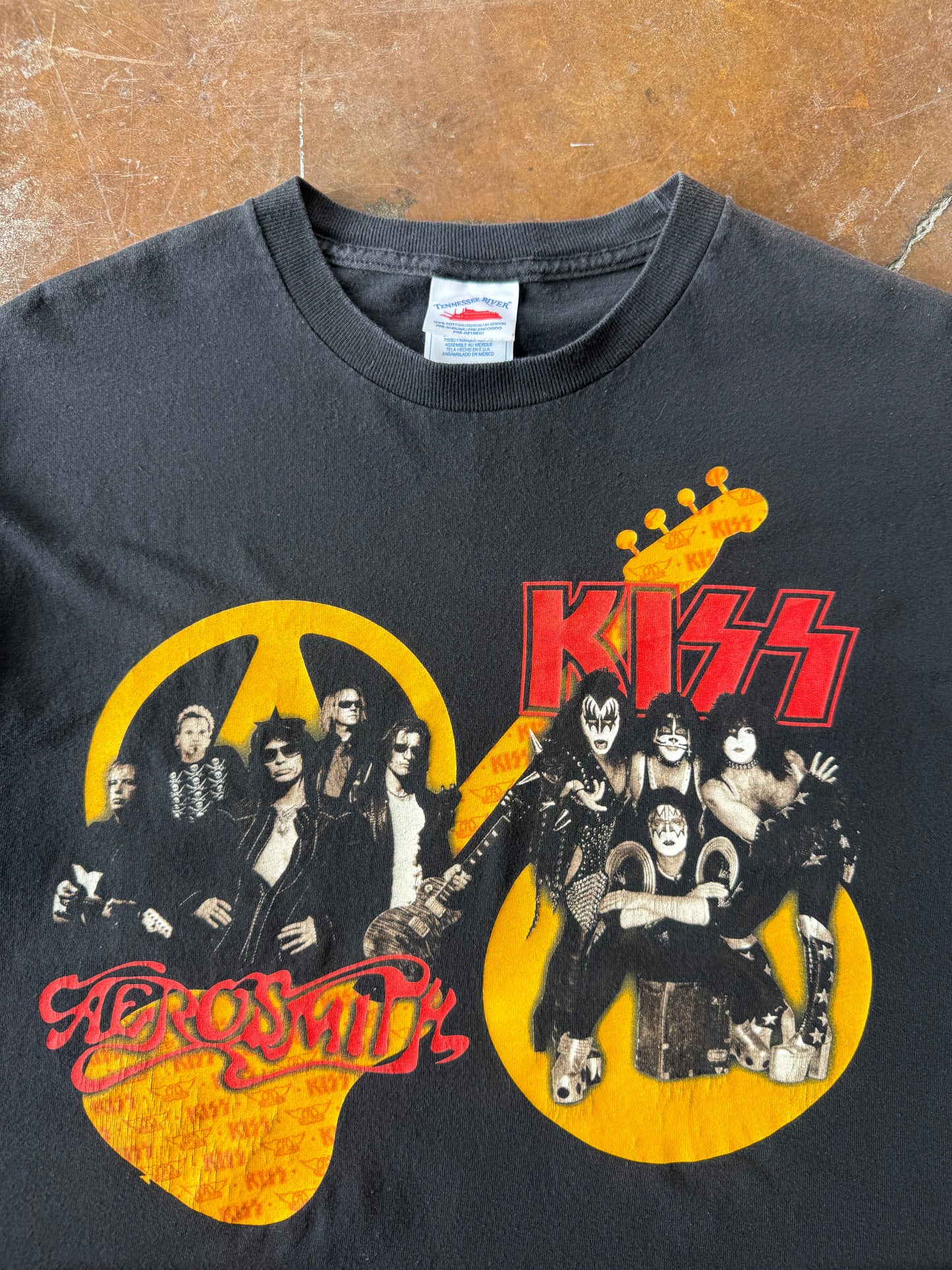2003 Aerosmith & Kiss concert tour shirt (LARGE)