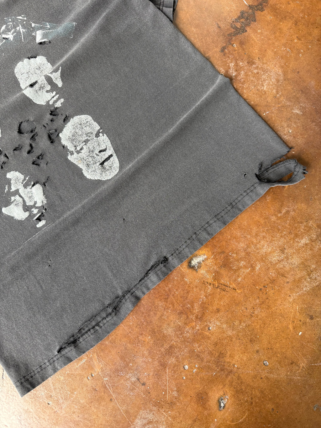 1994 faded & distressed Metallica "portrait" shirt (XL)
